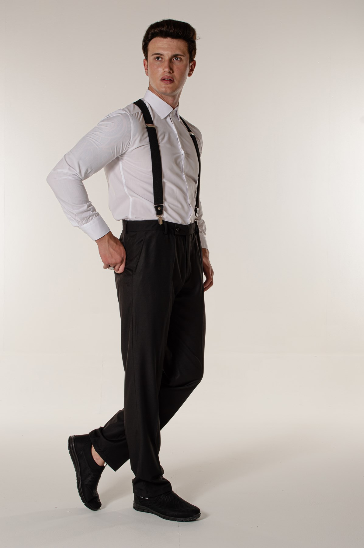 Mert Giyim İş ElbiseleriBeyaz Slim Fit Uzun Kollu Erkek GömlekGarson GömlekBeyaz Slim Fit Uzun Kollu Erkek Gömlek | Mert Giyim İş Elbiseleri