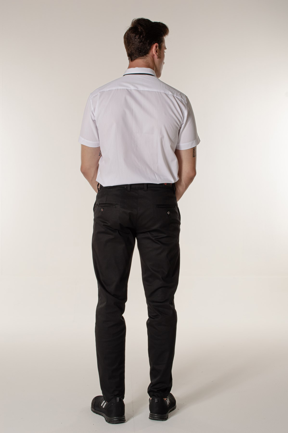 Mert Giyim İş ElbiseleriBeyaz Slim Fit Kısa Kollu Erkek GömlekGarson GömlekBeyaz Slim Fit Kısa Kollu Erkek Gömlek | Mert Giyim İş Elbiseleri