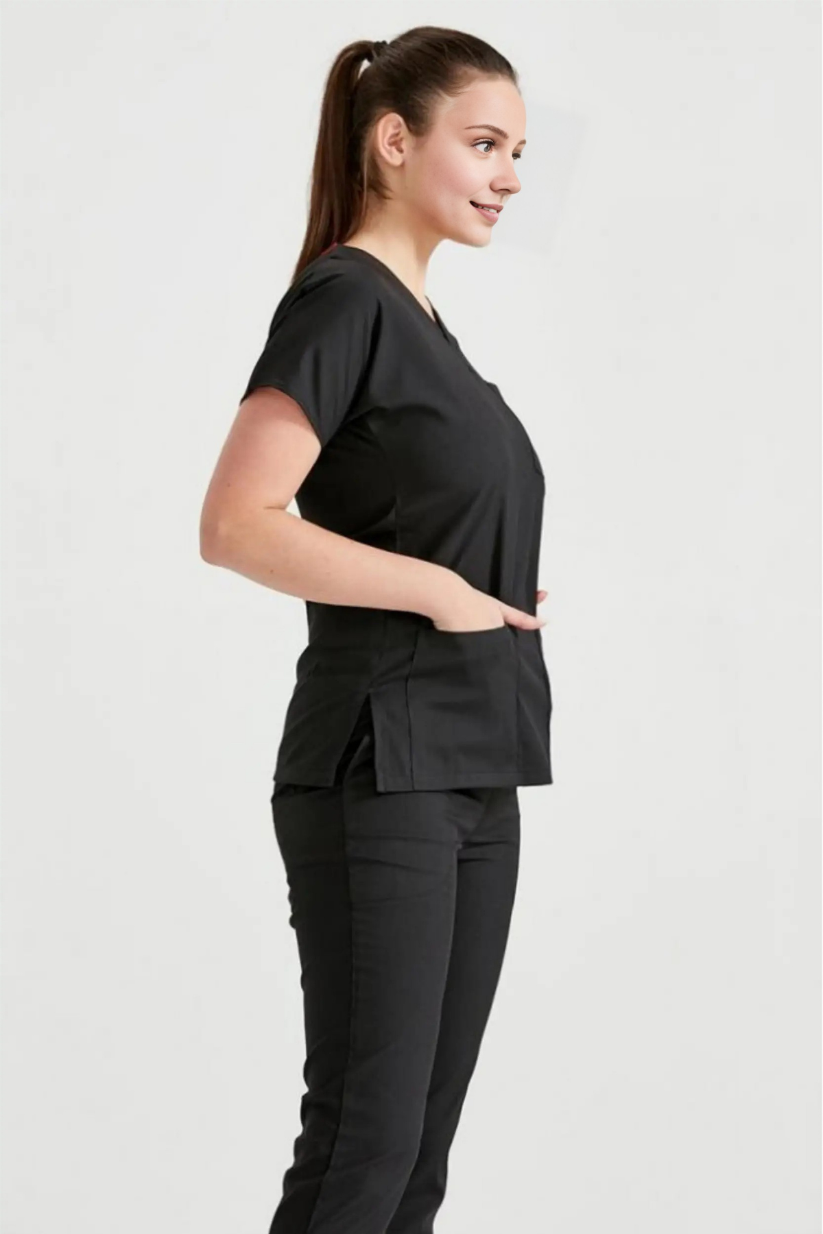 Mert Giyim İş ElbiseleriSiyah Likralı Medikal Doktor Hemşire Unisex Scrubs Yaka Forma TakımLikralı Scrubs Yaka TakımSiyah Likralı Medikal Doktor Hemşire Unisex Scrubs Yaka Forma Takım | Mert Giyim İş Elbiseleri