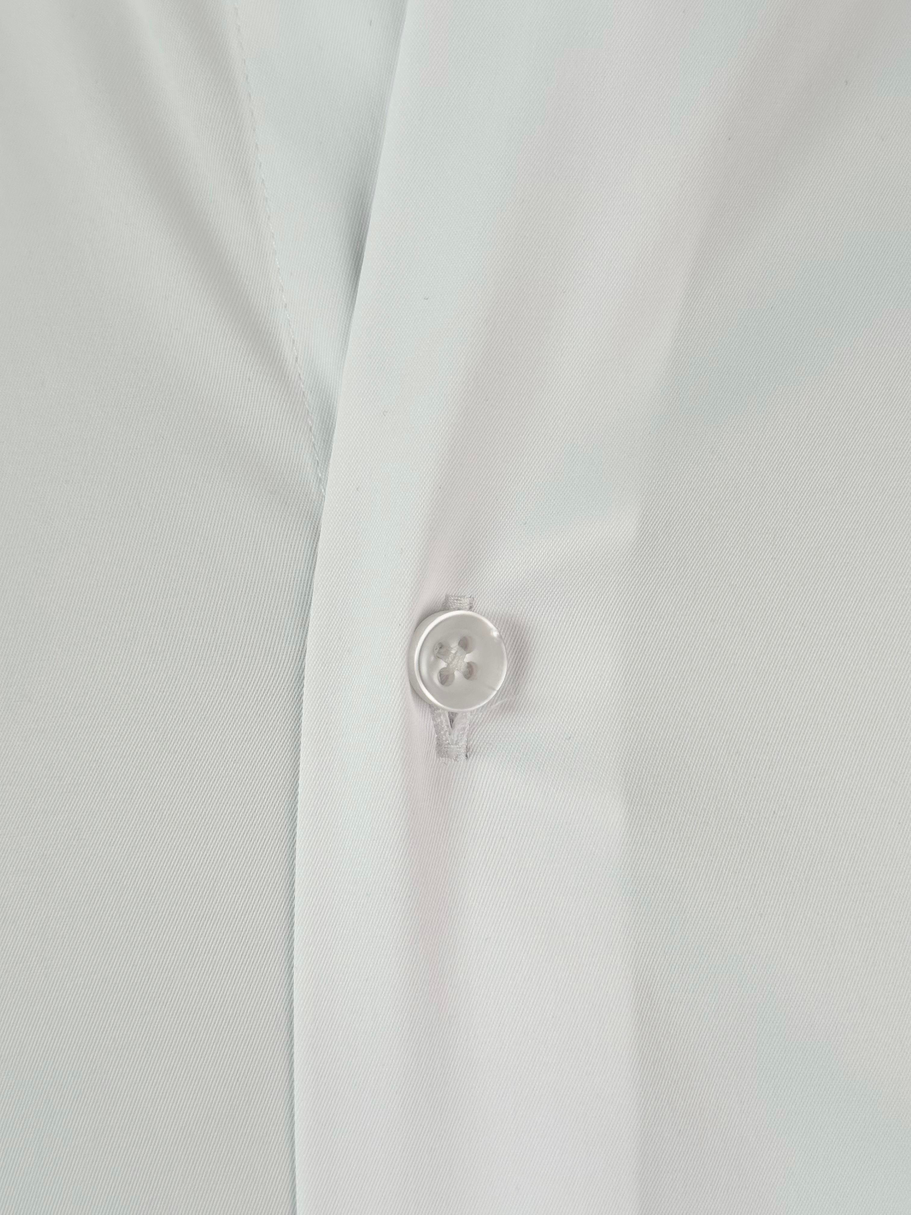 Erkek Slim Fit Beyaz Renk Klasik Gömlek