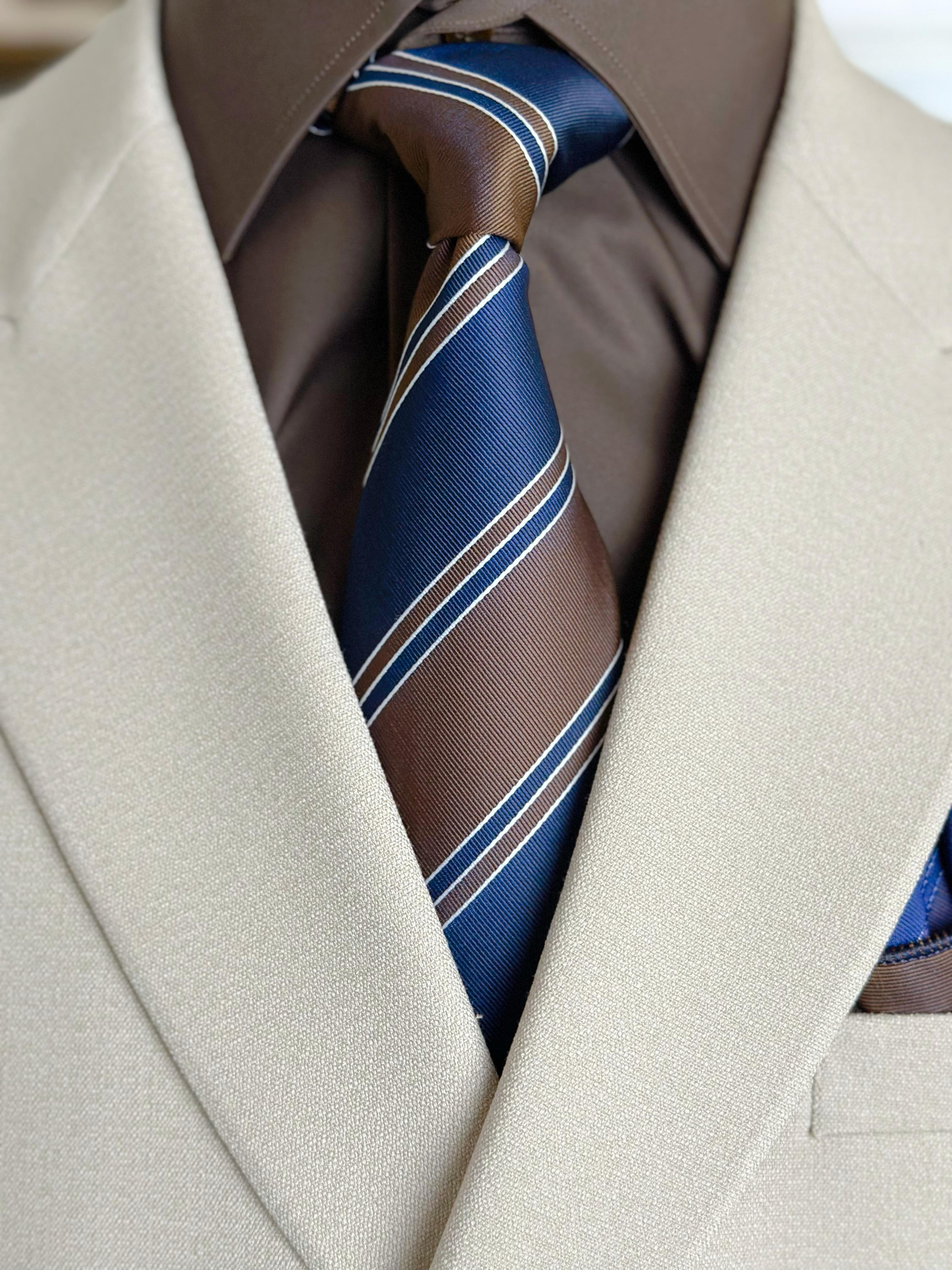 Erkek Slim Fit Krem Renk Kruvaze Takım Elbise