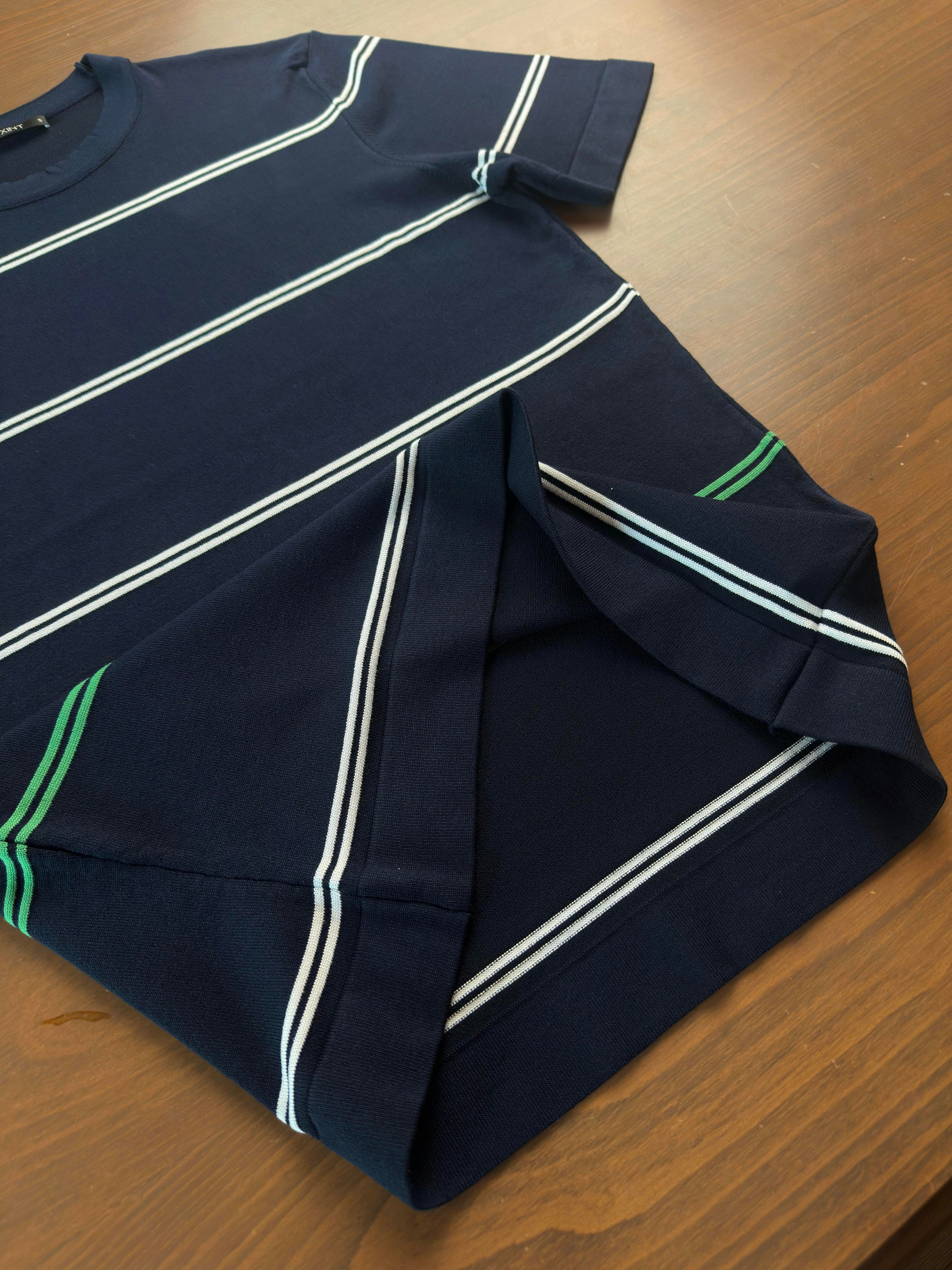 Erkek Slim Fit Lacivert Renk Çizgili Triko Tişört