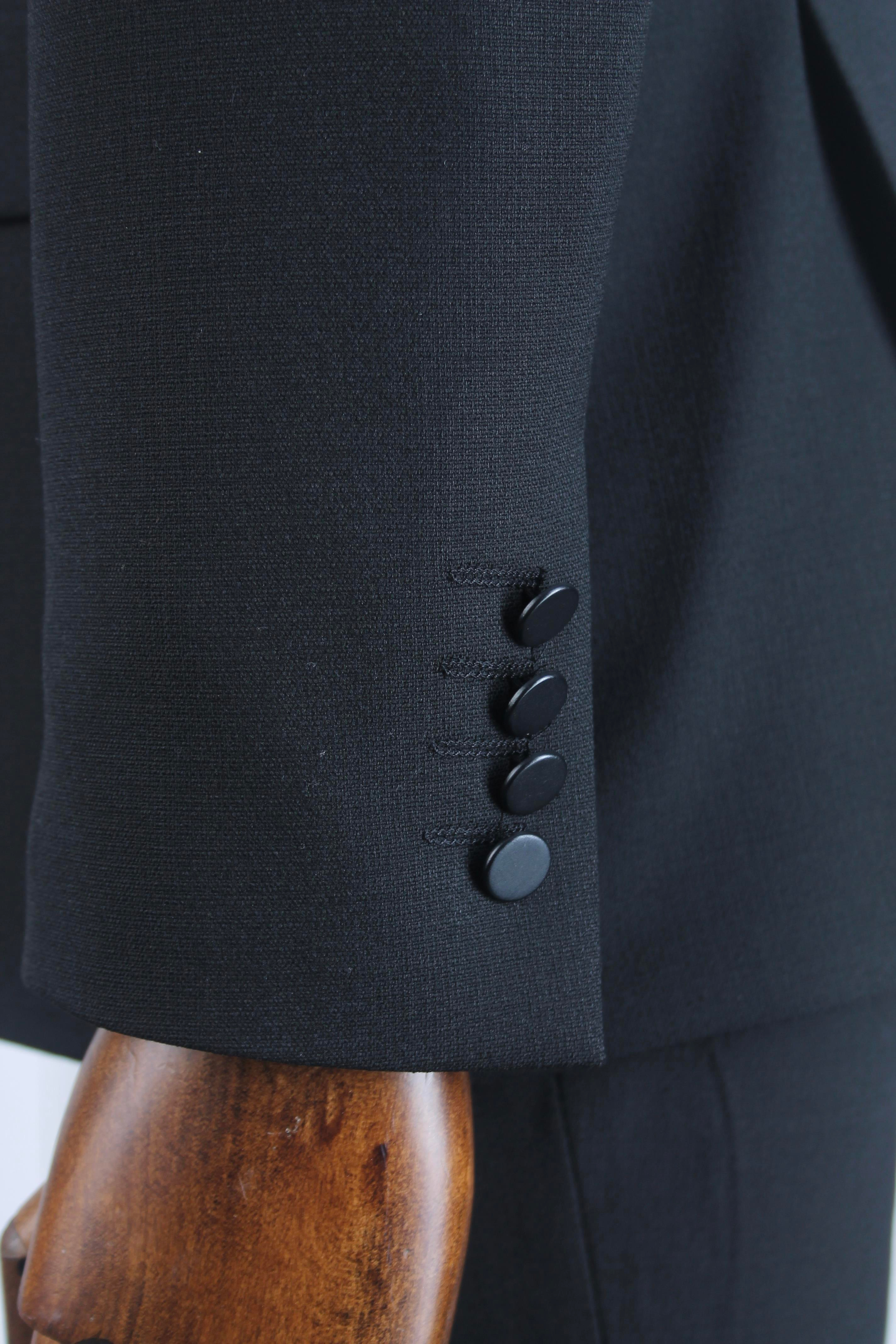 Erkek Slim Fit Lacivert Renk Kruvaze Takım Elbise