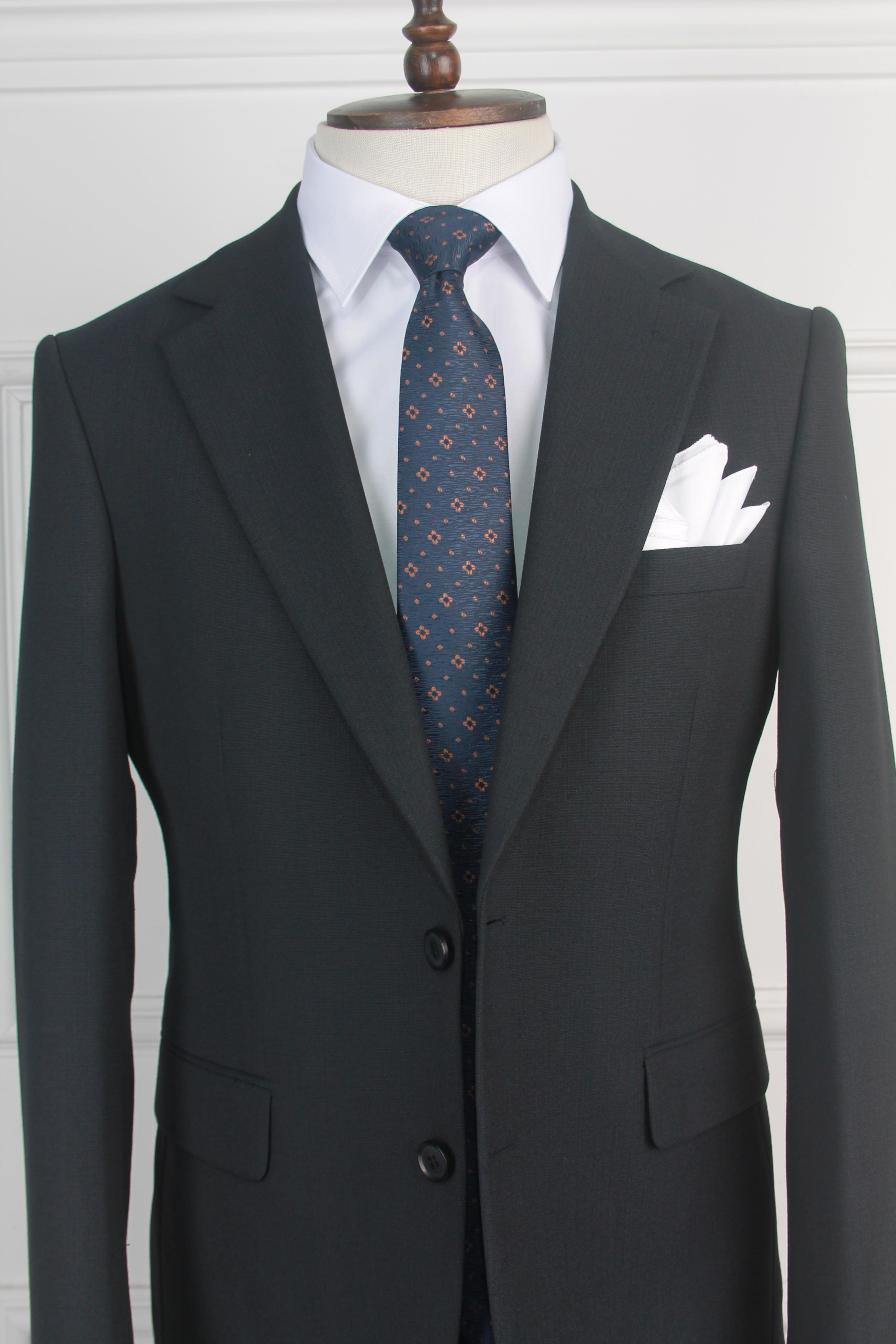 Erkek Slim Fit Lacivert Renk Takım Elbise