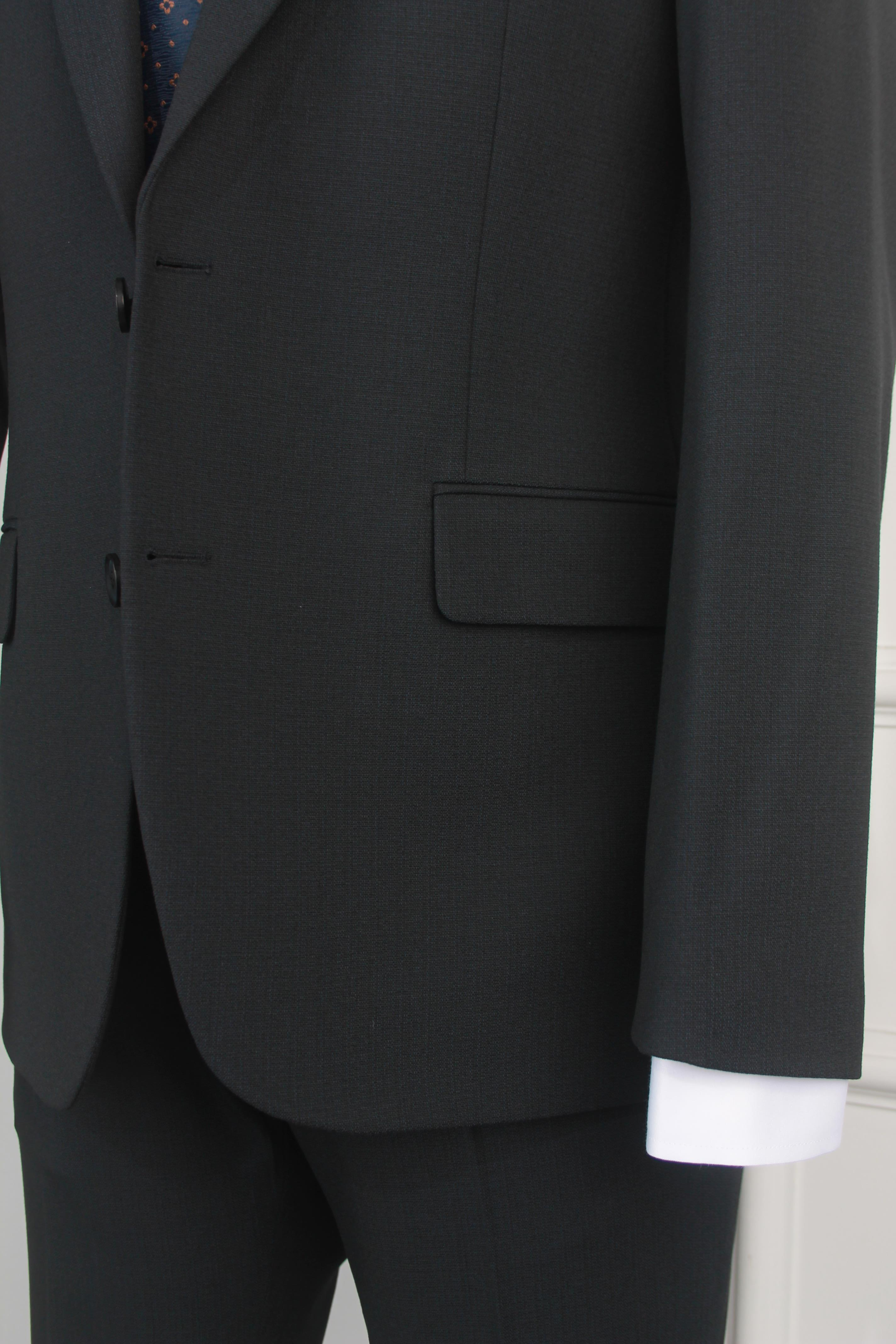 Erkek Slim Fit Lacivert Renk Takım Elbise