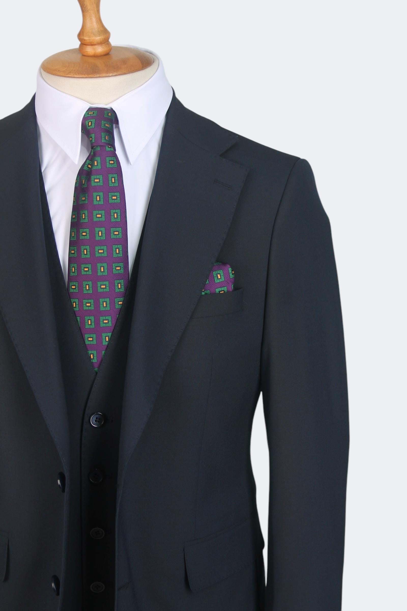 Erkek Slim Fit Lacivert Renk Yelekli Takım Elbise