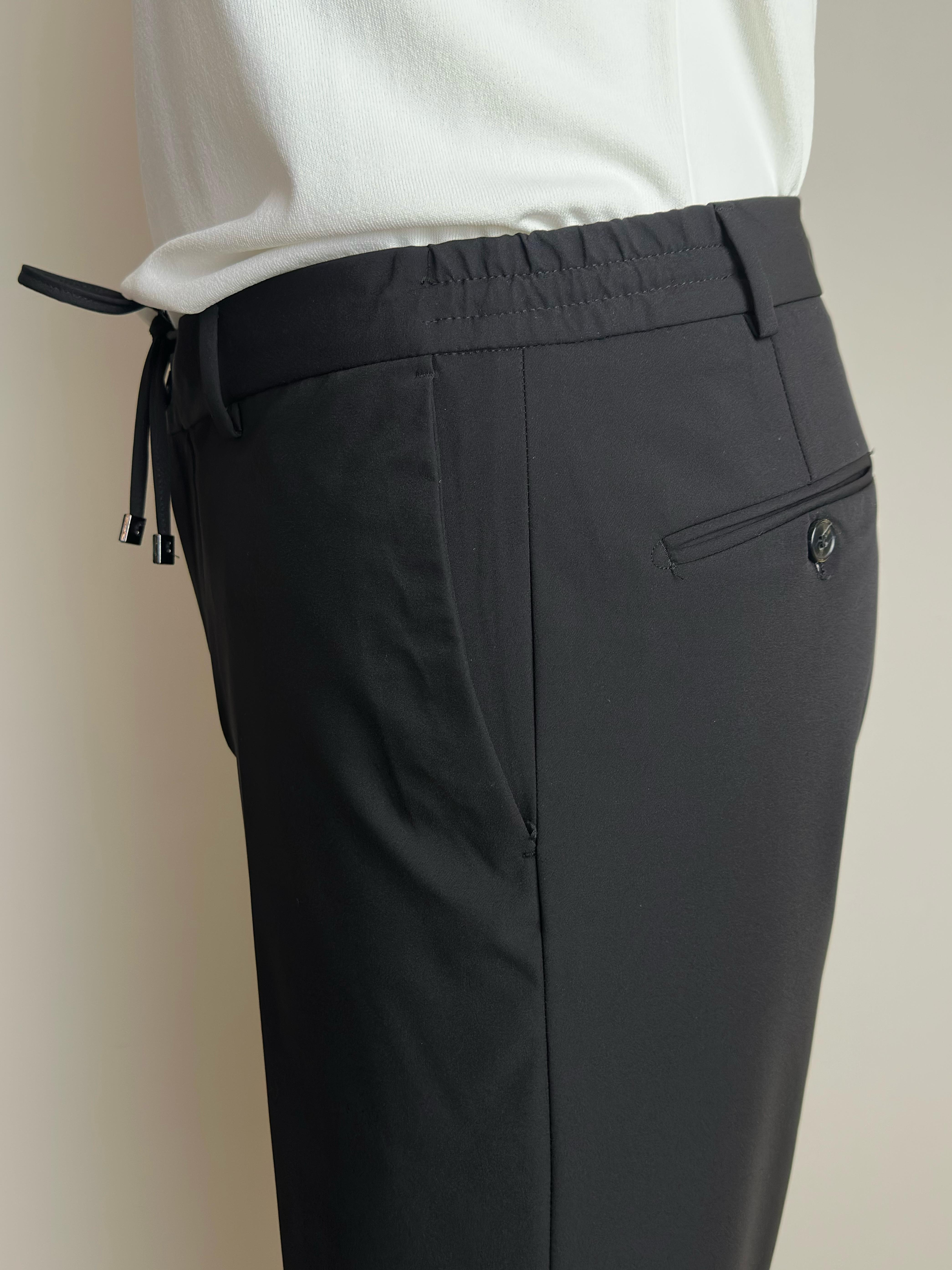 Erkek Slim Fit Siyah Renk Polyamide Jogger Pantolon