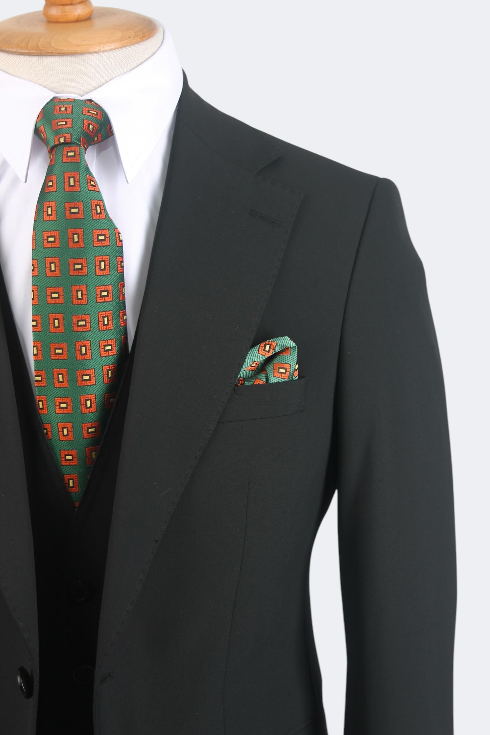 Erkek Slim Fit Siyah Renk Yelekli Takım Elbise