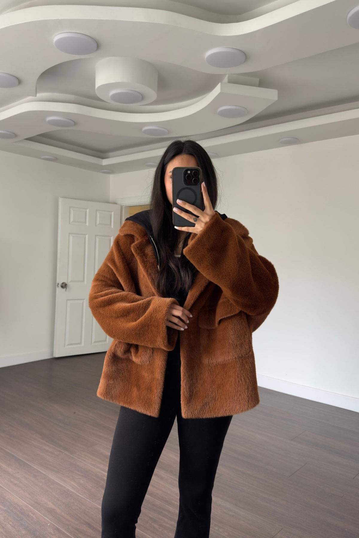Cep Detaylı Peluş Ceket-Camel
