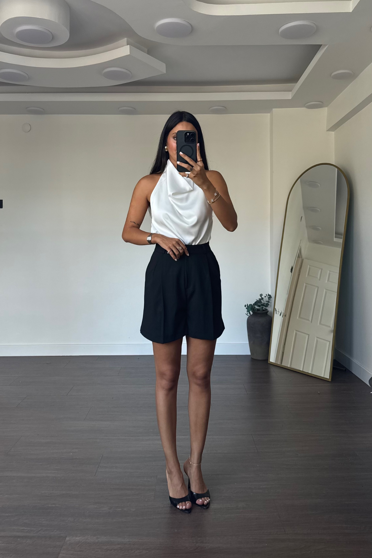 Degaje Yaka Saten Bluz-Beyaz