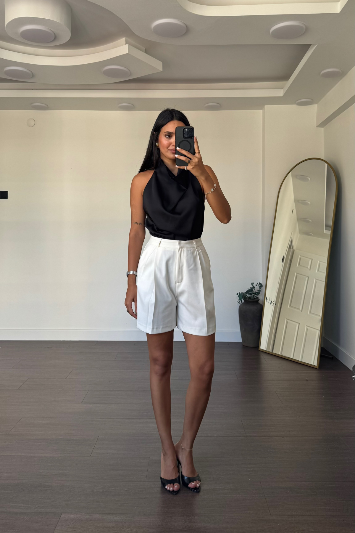 Degaje Yaka Saten Bluz-Siyah