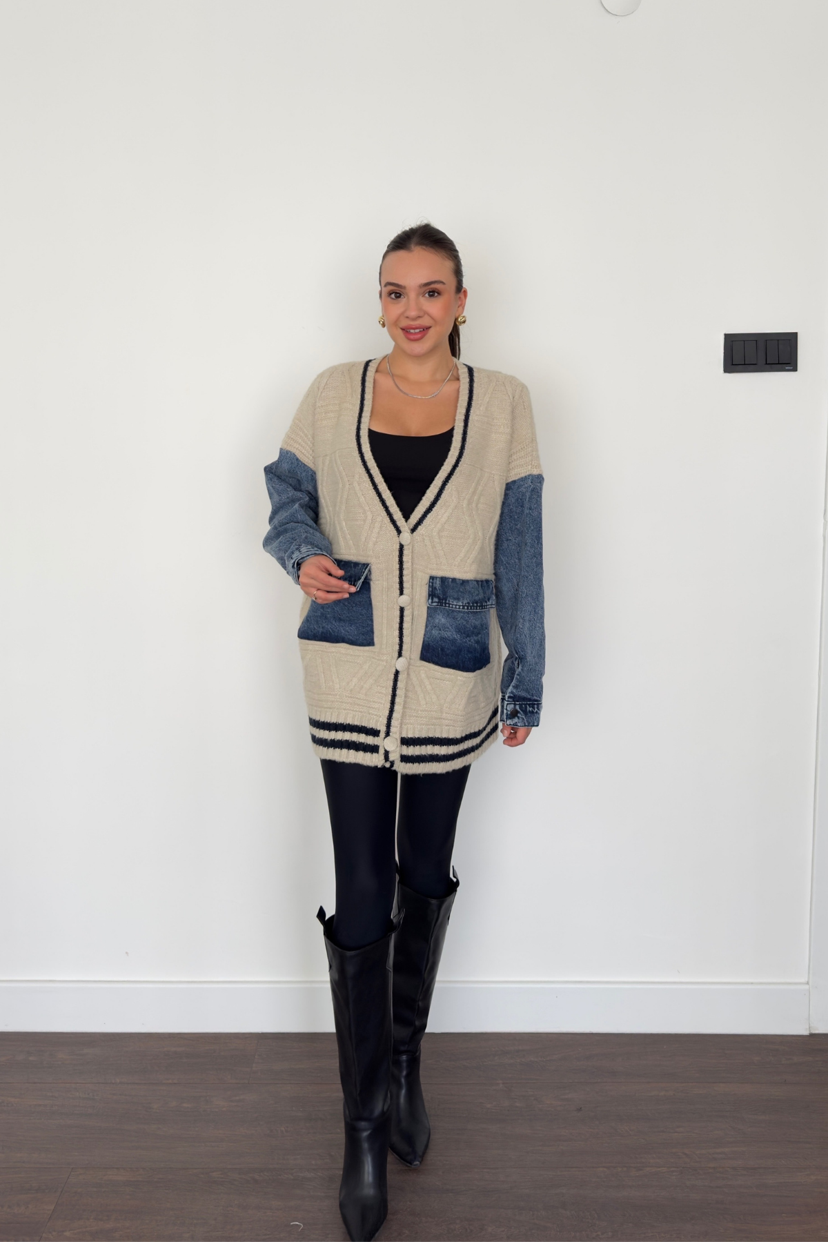 Denim Cep Detaylı Hırka