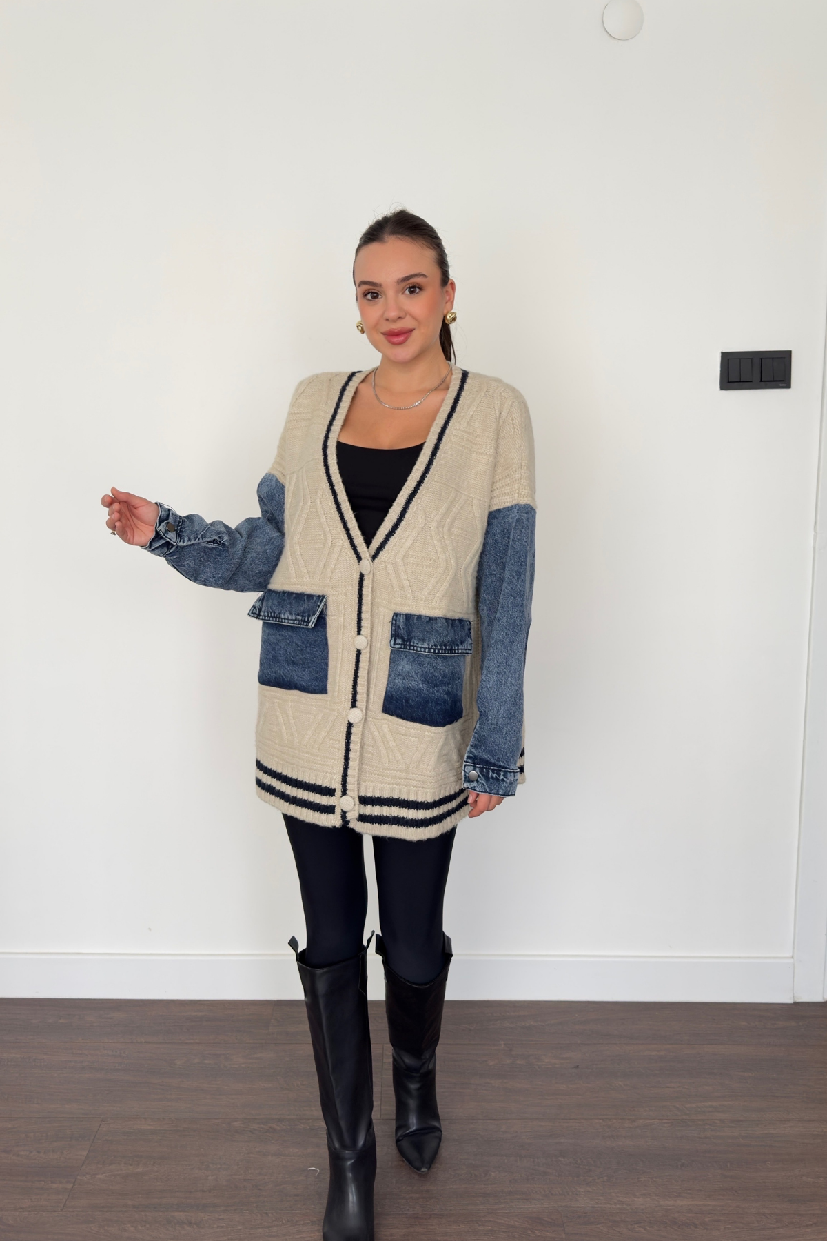Denim Cep Detaylı Hırka