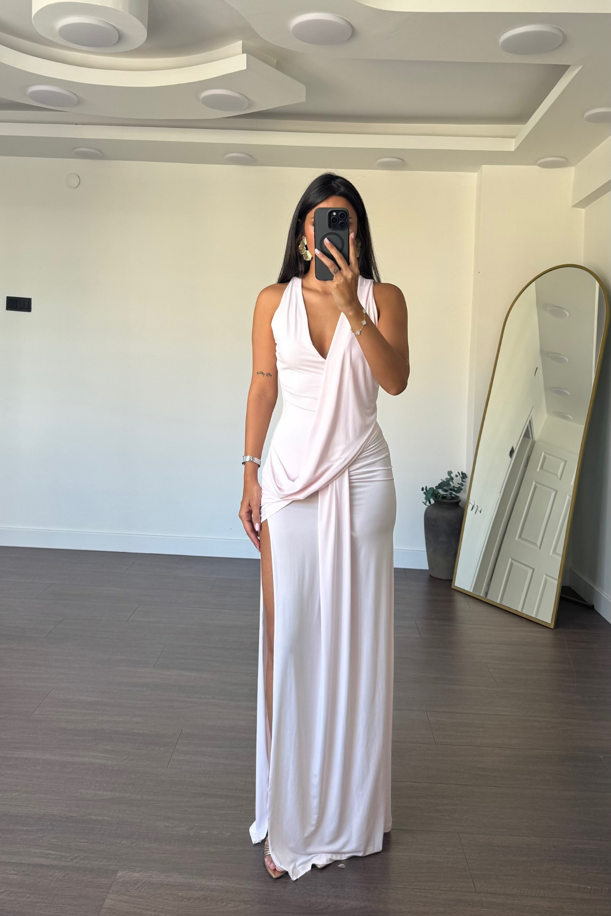 Derin V Yaka Kolsuz Elbise-Pembe