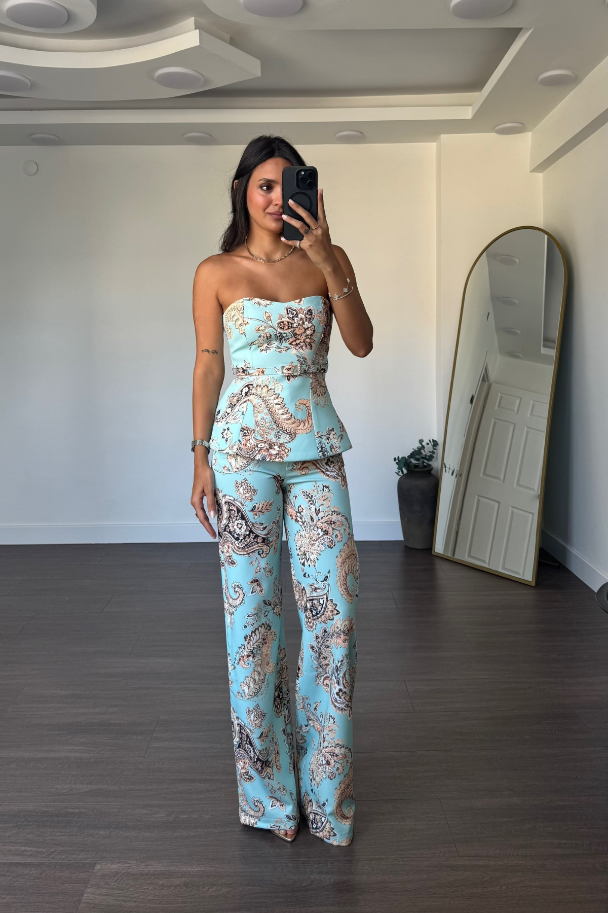 Desenli Straplez Kemerli Bluz Pantolon Takım-Mavi
