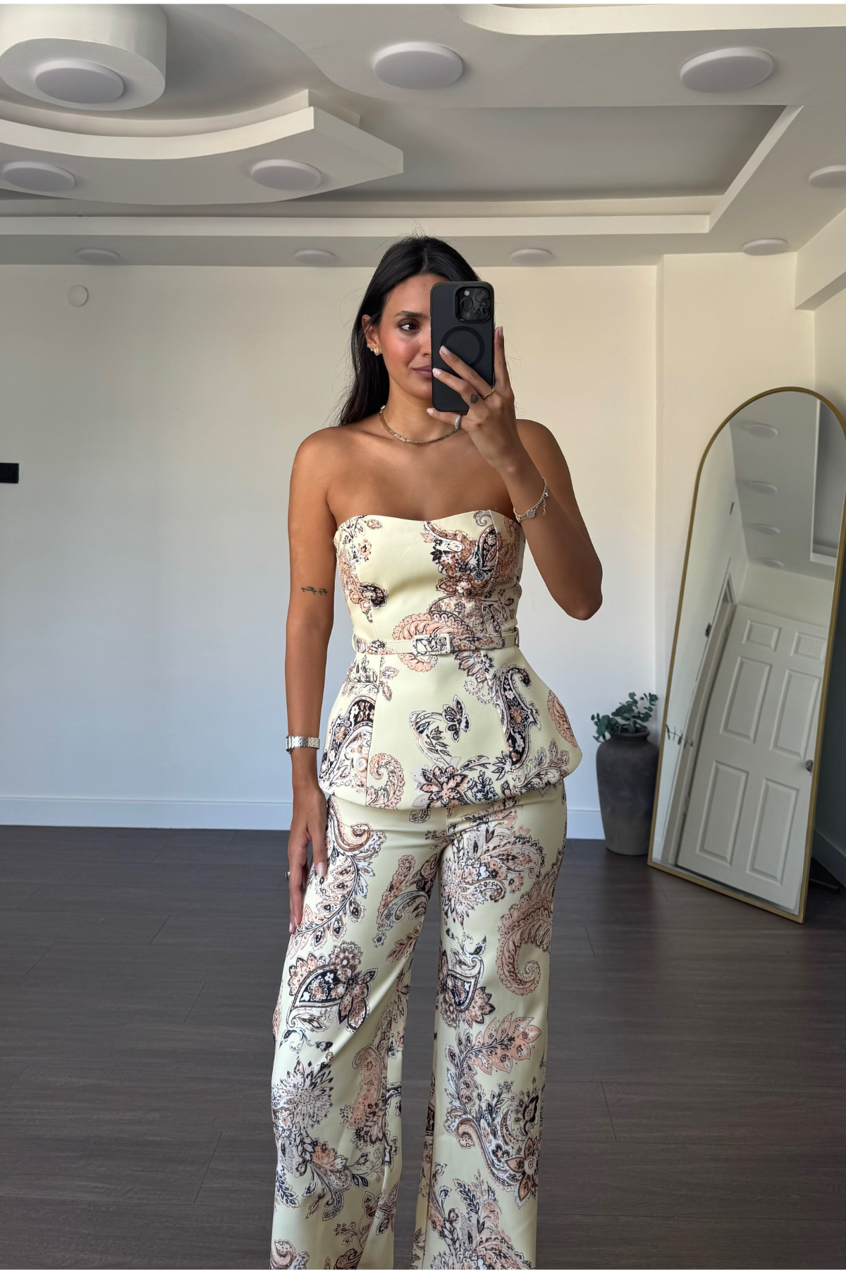 Desenli Straplez Kemerli Bluz Pantolon Takım-Sarı