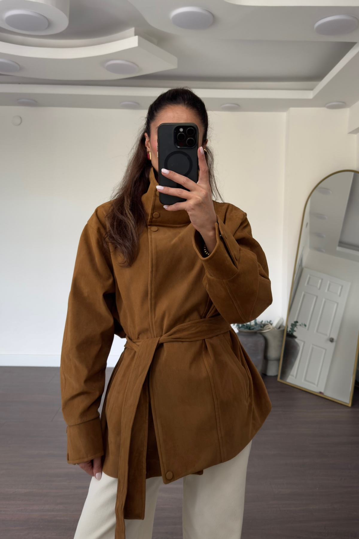 Dik Yaka Kemerli Süet Ceket-Camel