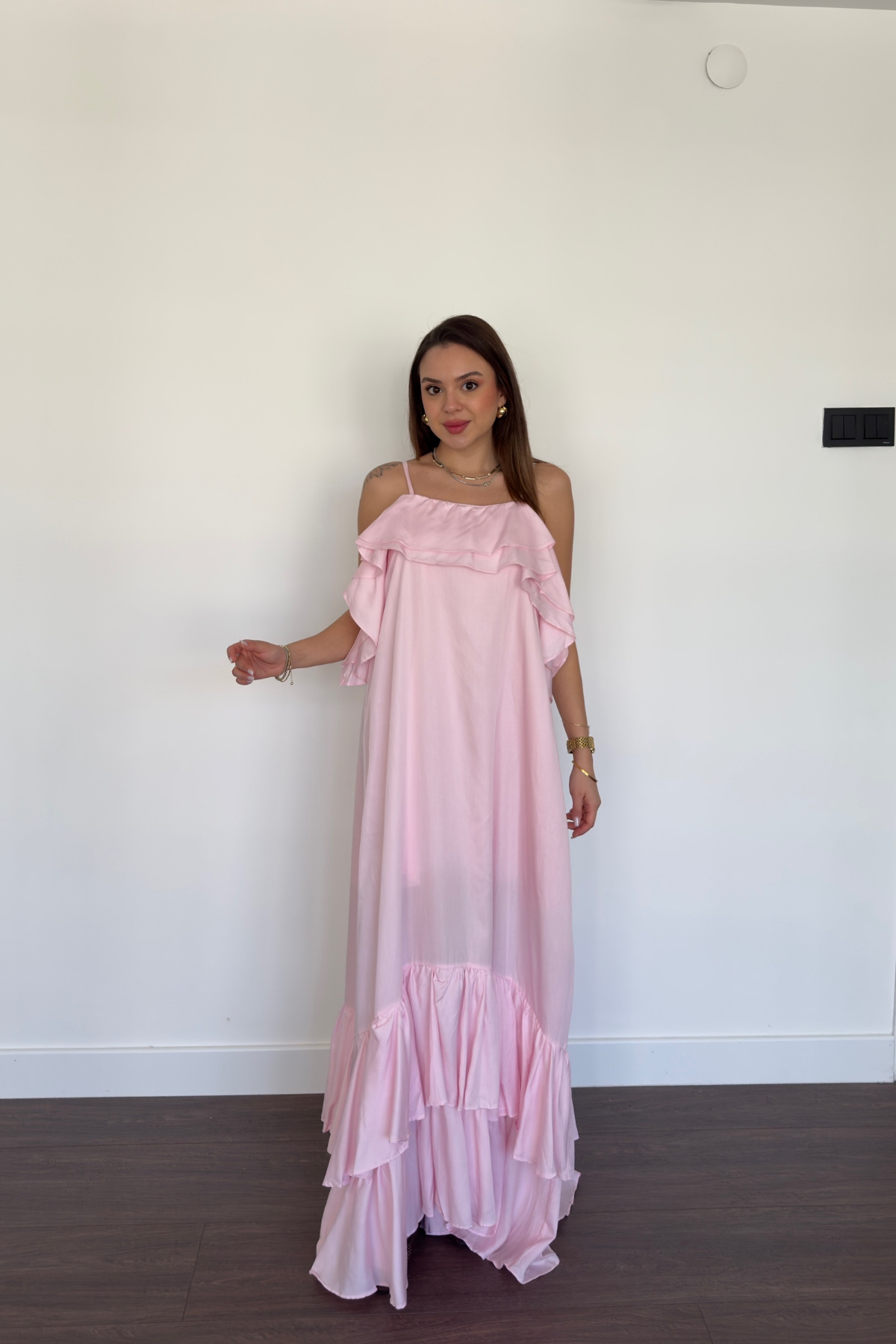 Fırfır Detaylı Askılı Elbise-Pembe