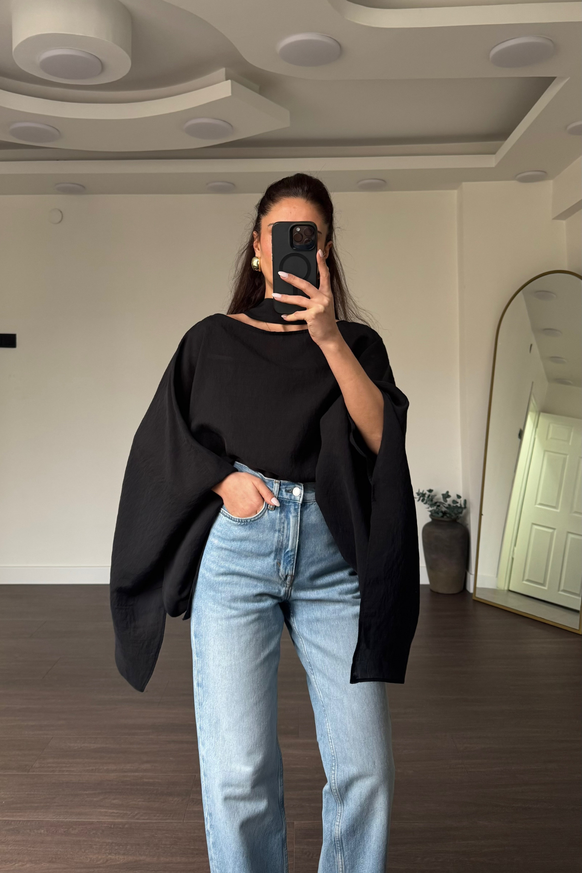 Fularlı Asimetrik Tensel Bluz-Siyah