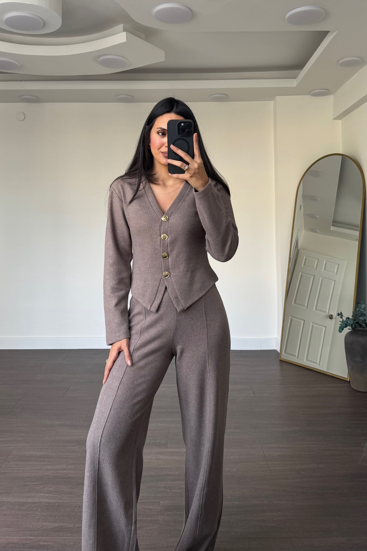 Gold Düğme Detaylı Pantolon Takım-Vizon
