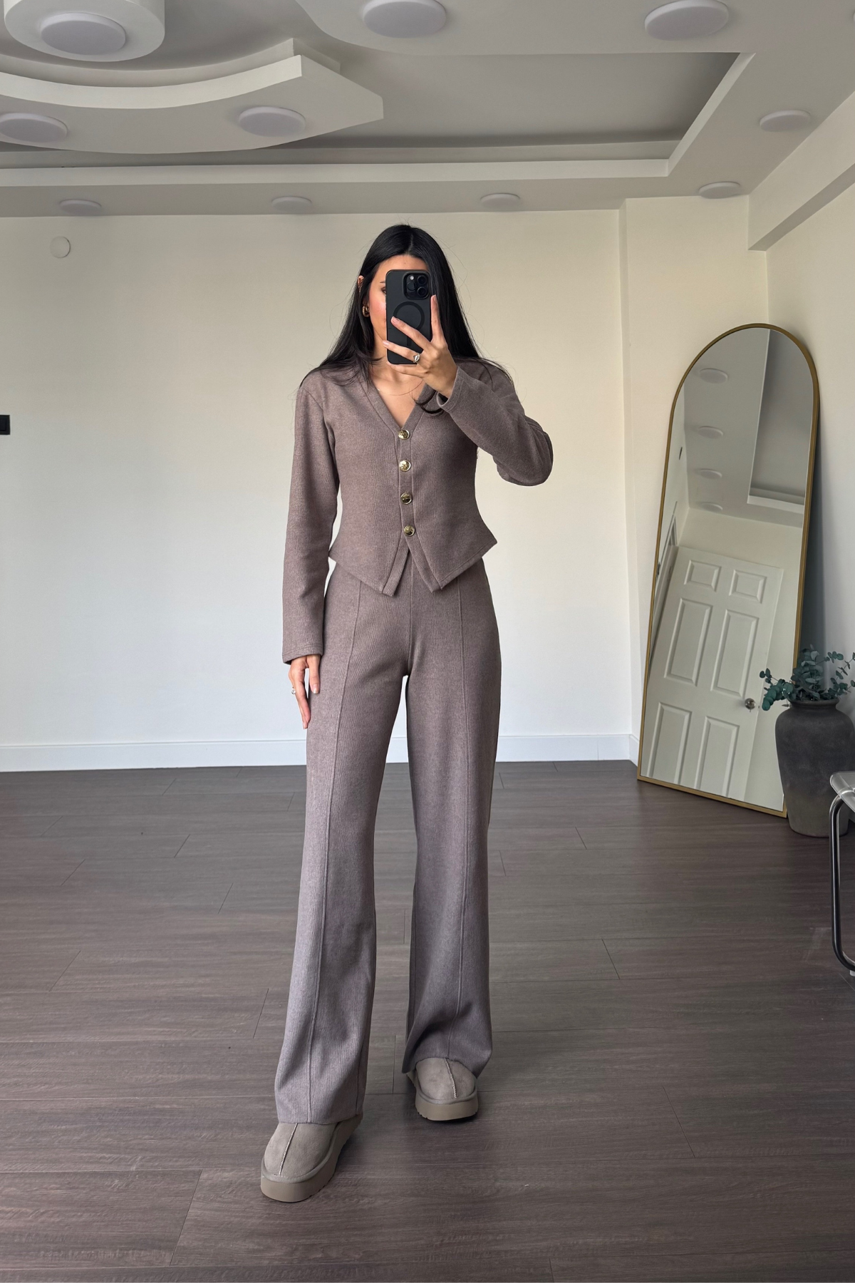 Gold Düğme Detaylı Pantolon Takım-Vizon