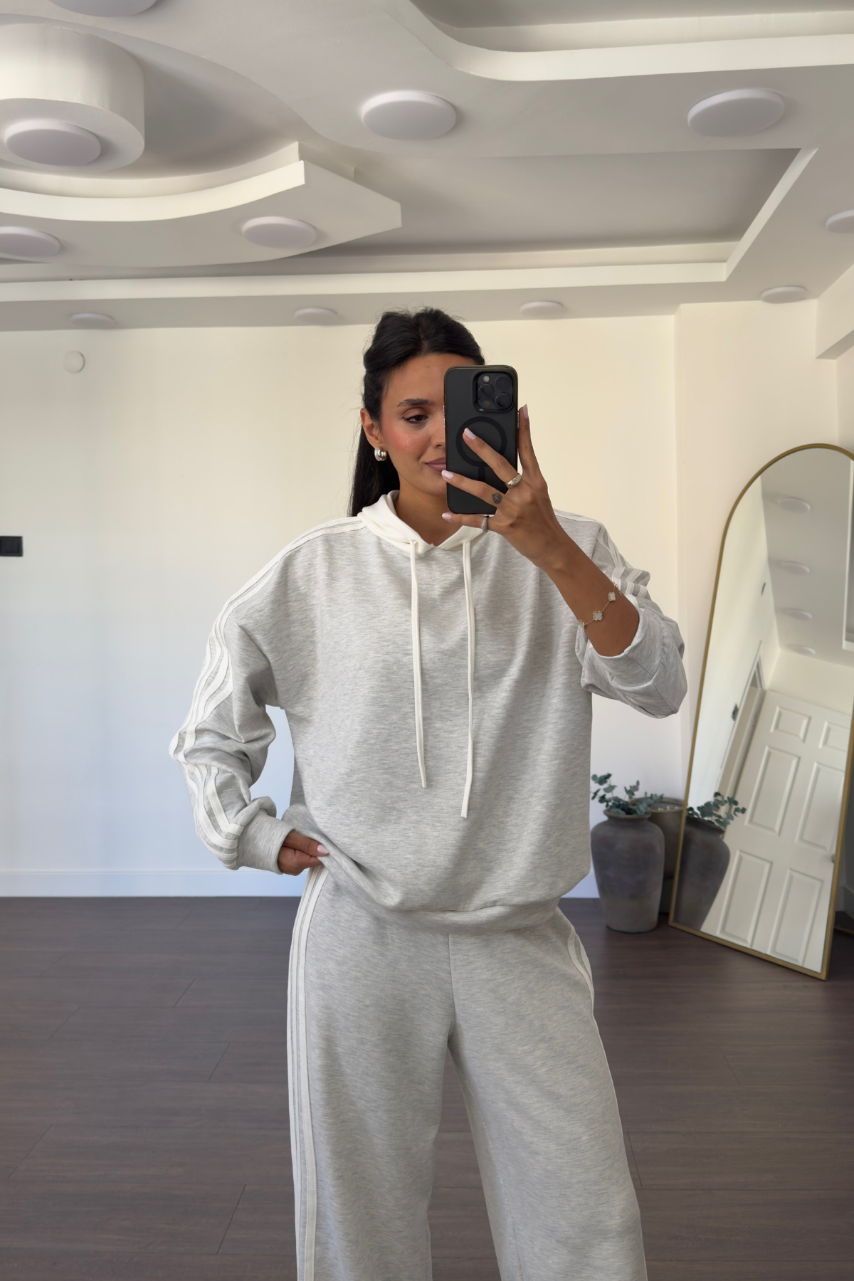 Kapüşonlu Yanları Şeritli Modal Kumaş Takım-Gri