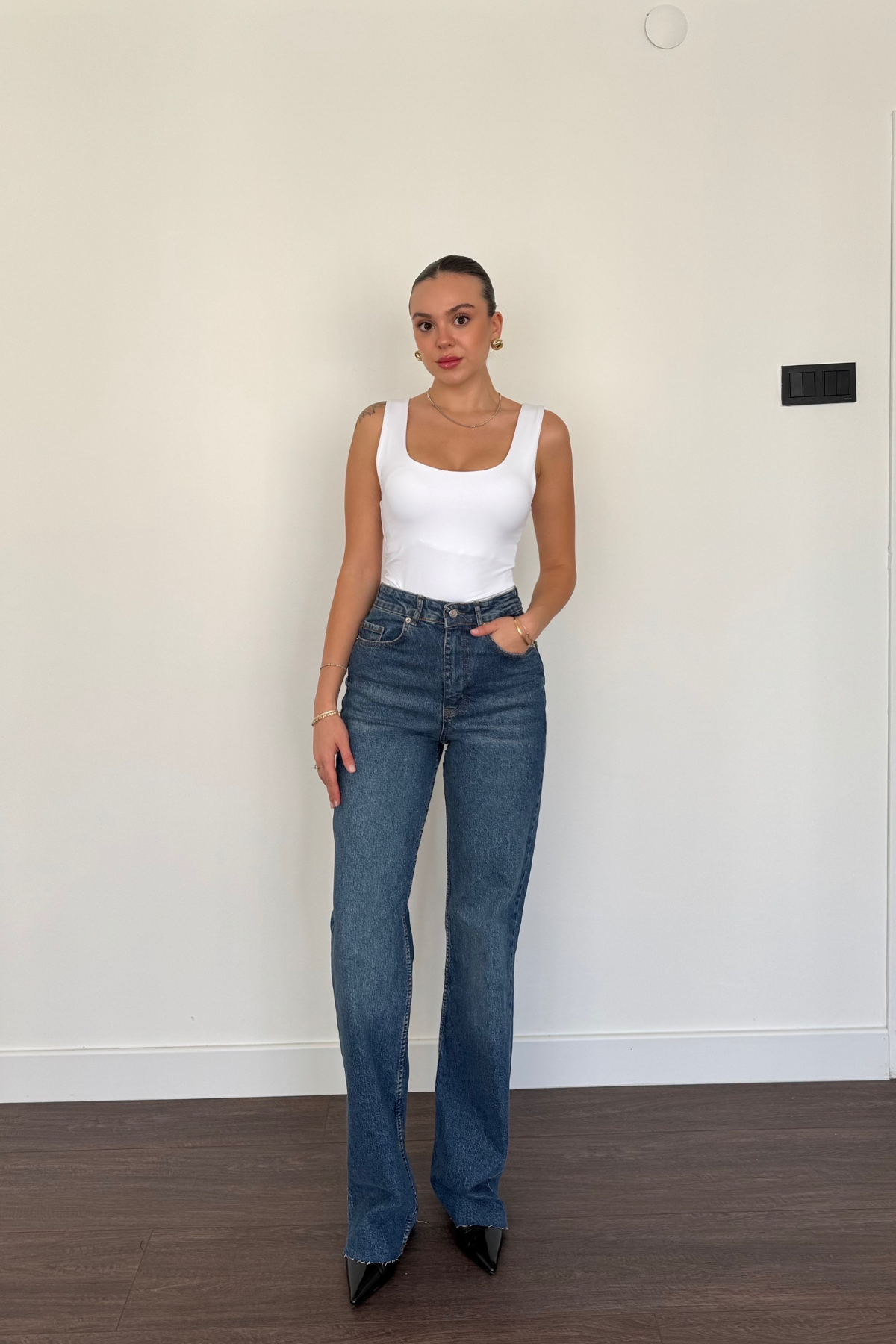 Kesik Paça Straight Jean-Eskitme Mavi