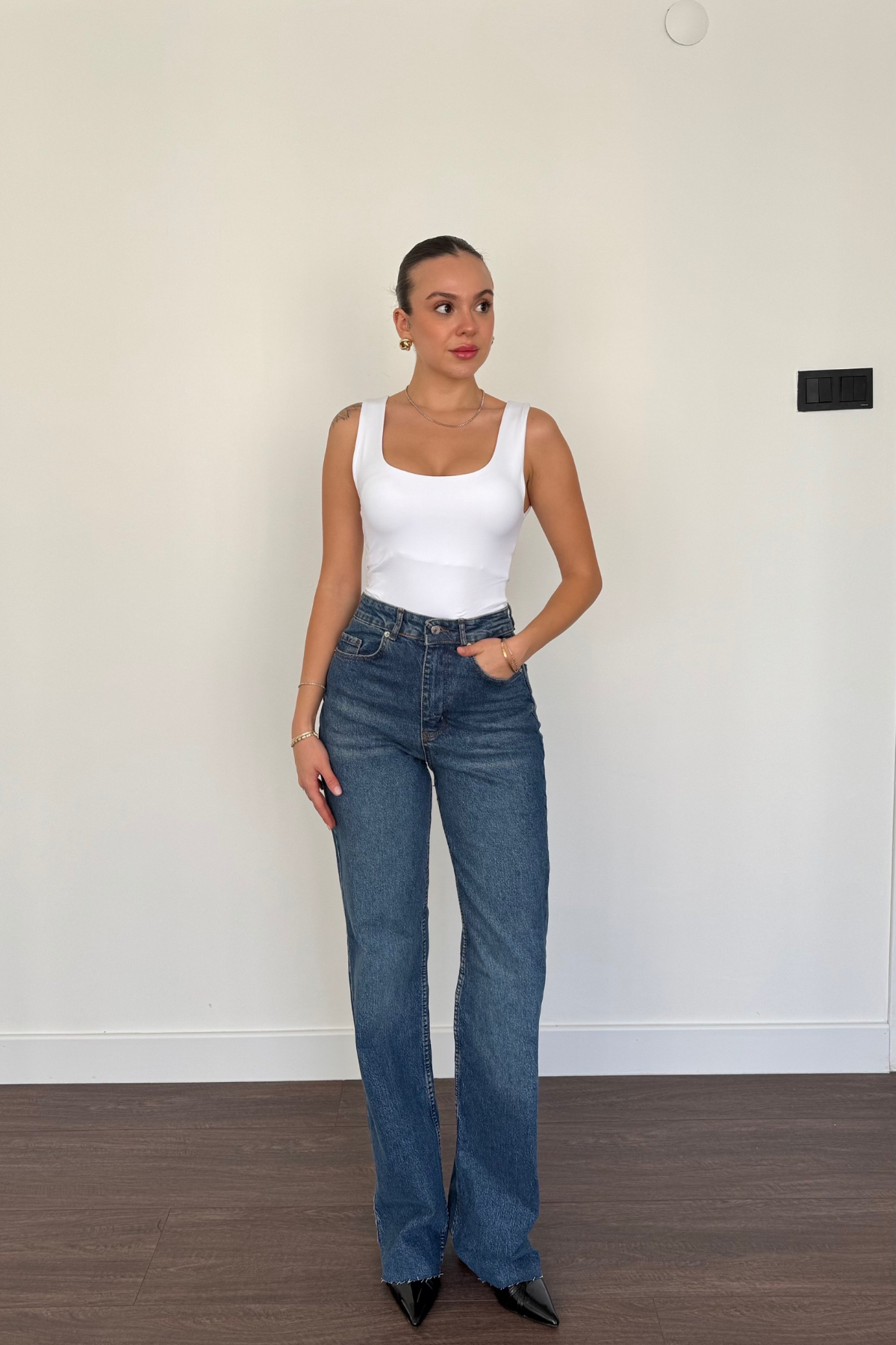 Kesik Paça Straight Jean-Eskitme Mavi