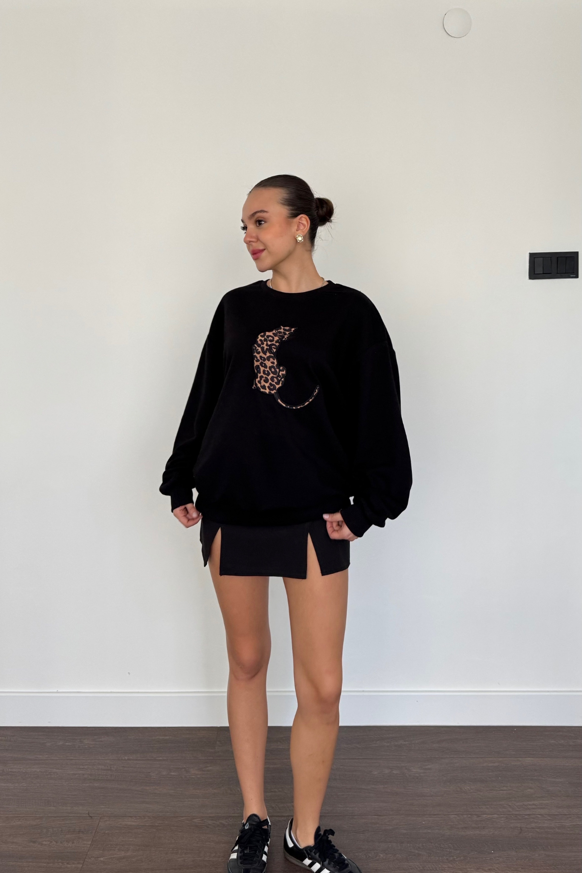 Leopar Baskılı Sweatshirt-Siyah