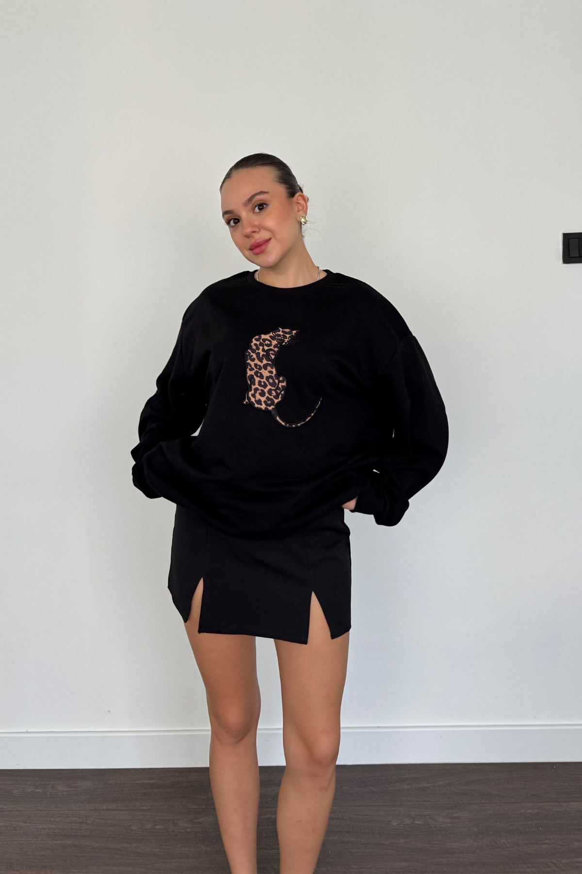 Leopar Baskılı Sweatshirt-Siyah