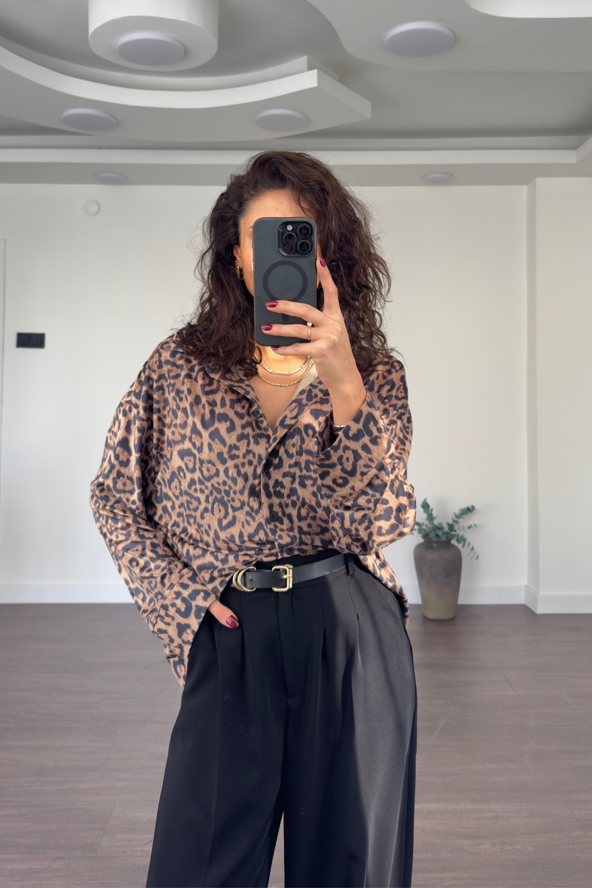 Leopar Desen Nubuk Kumaş Gömlek-Kahve