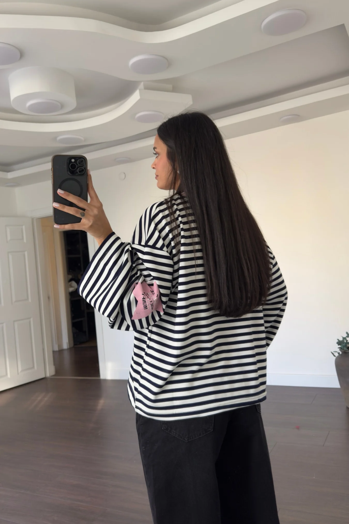 Modal Kumaş Pembe Yıldız Baskılı Çizgili Sweatshirt-Siyah Ekru