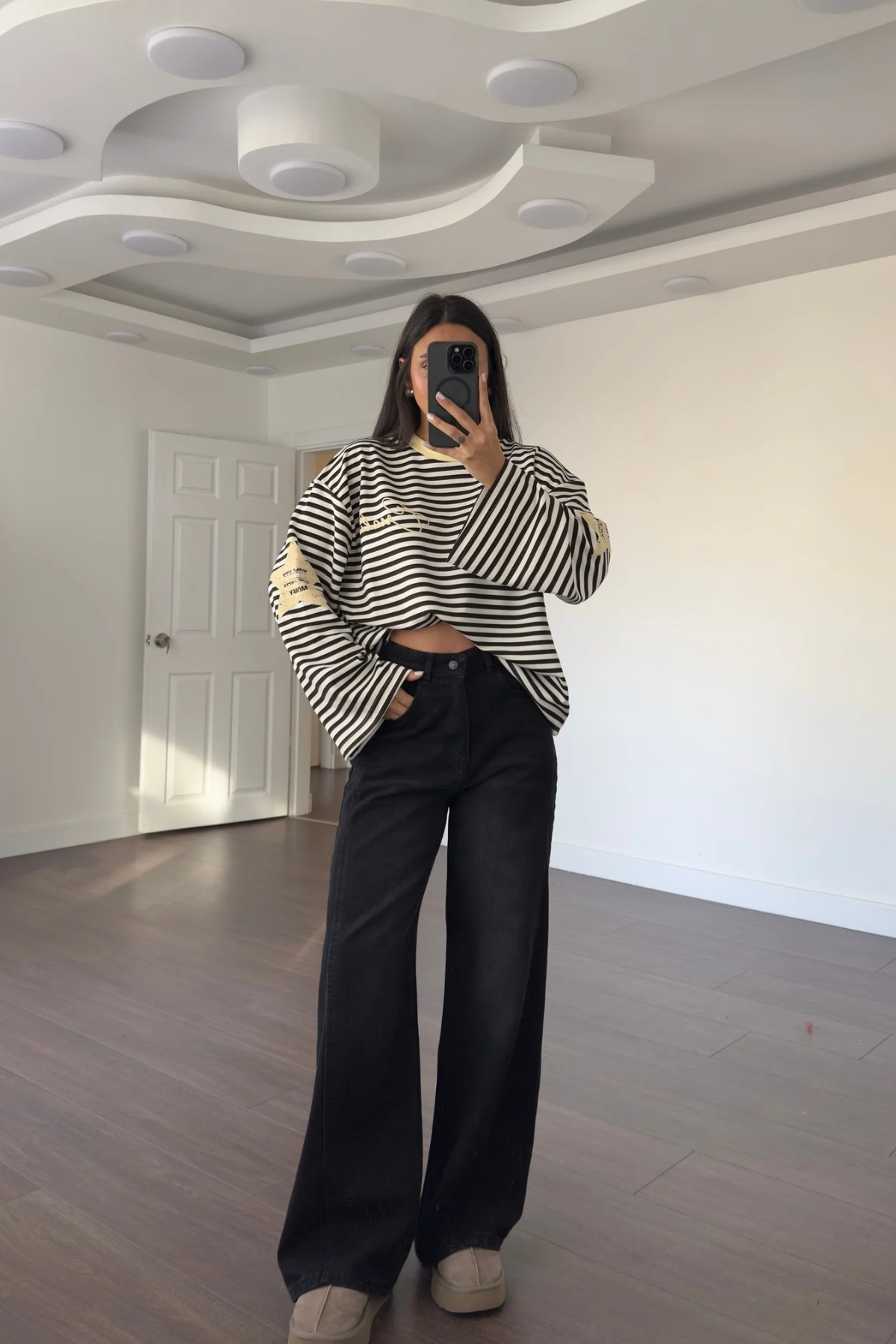 Modal Kumaş Yıldız Baskılı Çizgili Sweatshirt-Kahve Ekru