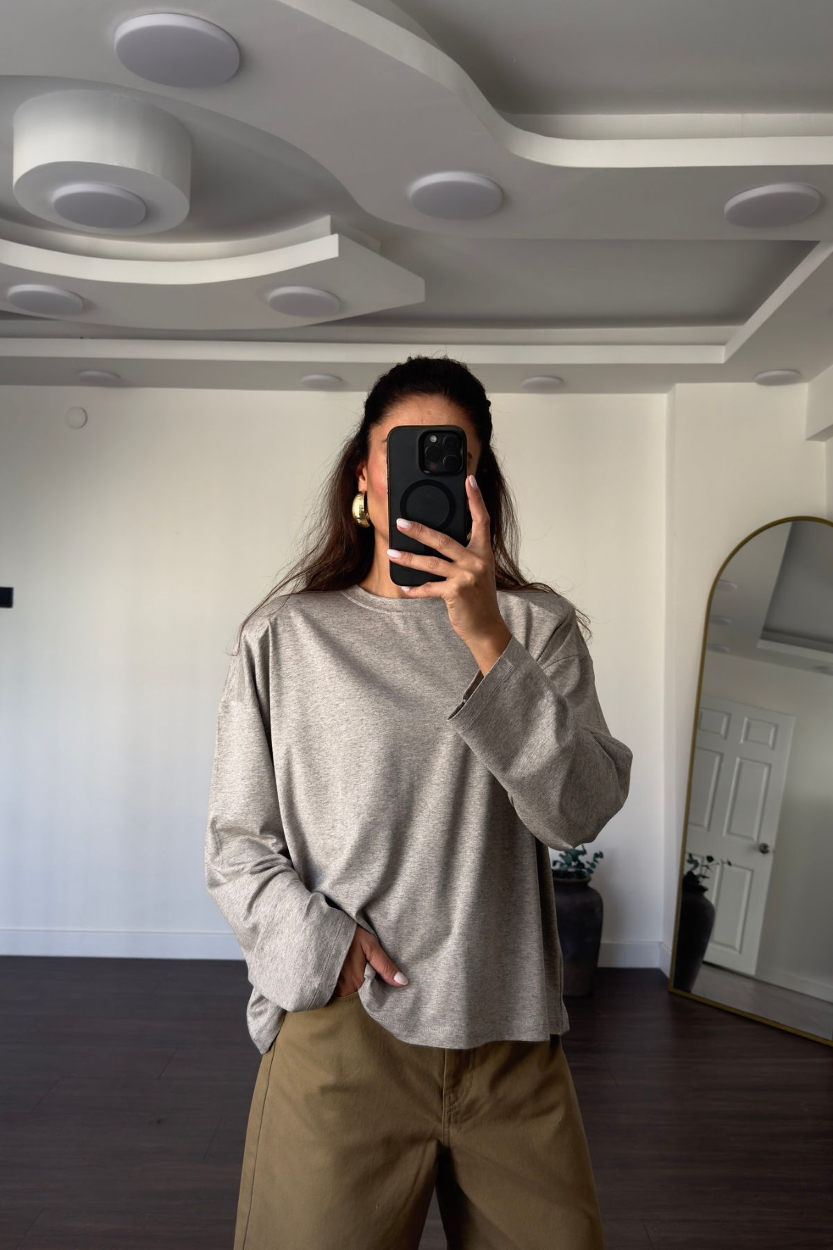 Omuz Vatkalı Uzun Kollu Tshirt-Bej