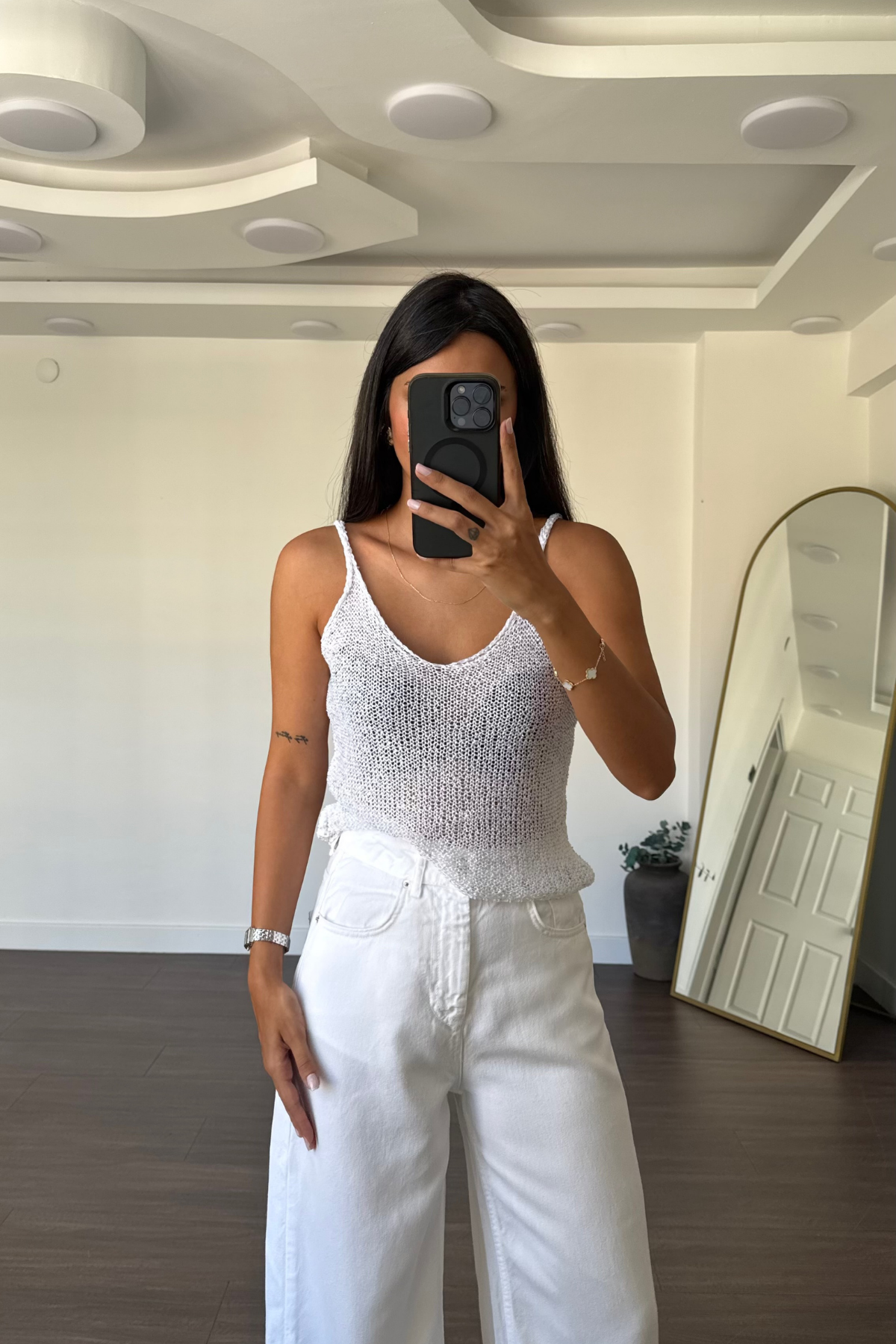 Pullu Triko Askılı Bluz-Beyaz