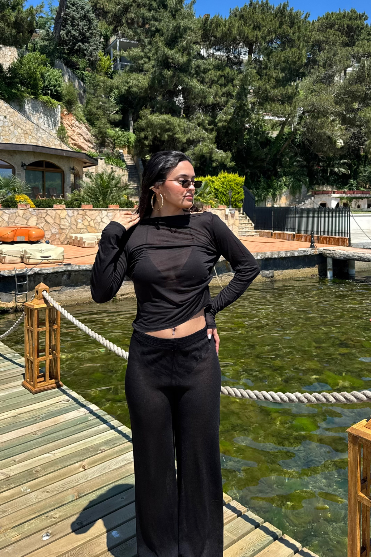 Sırt Dekolteli Bluz-Siyah
