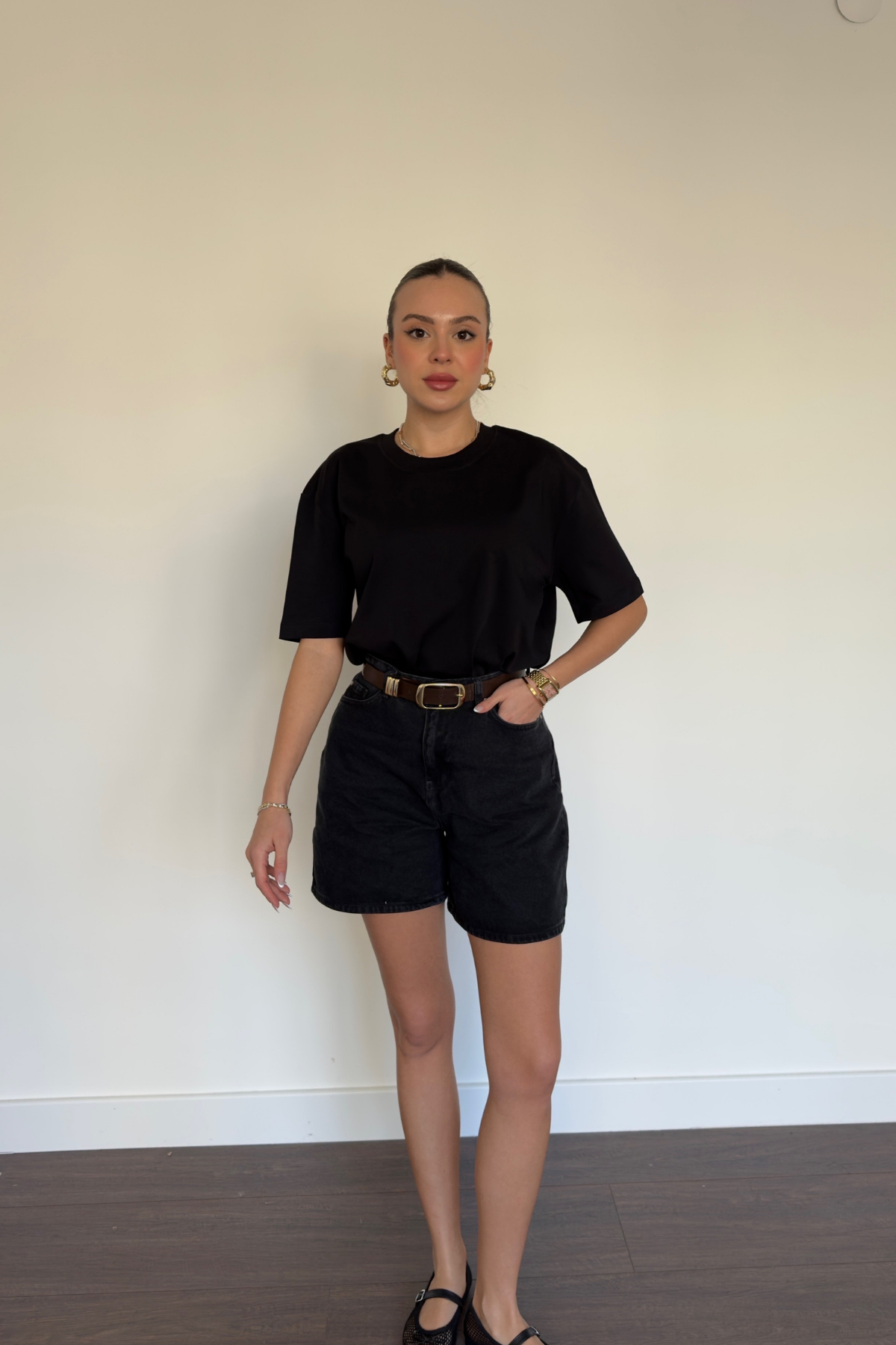 Siyah Fit Denim Şort