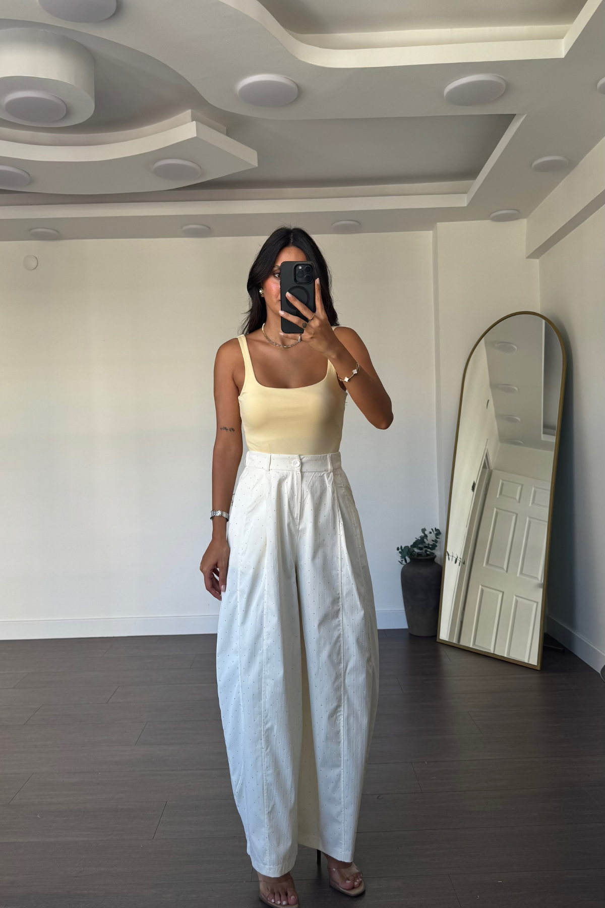 Taş Detaylı Pantolon-Ekru