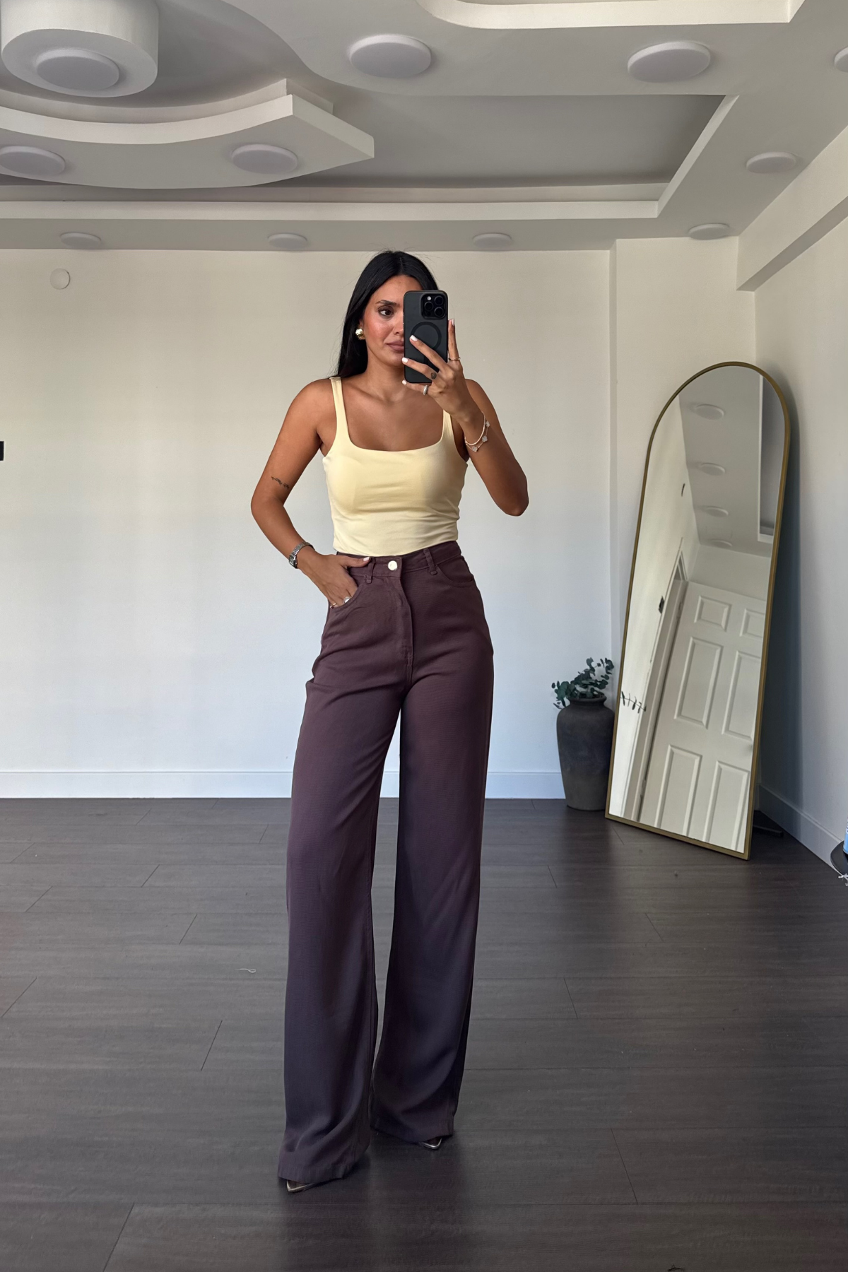 Tensel Kumaş Düz Paça Pantolon-Kahve