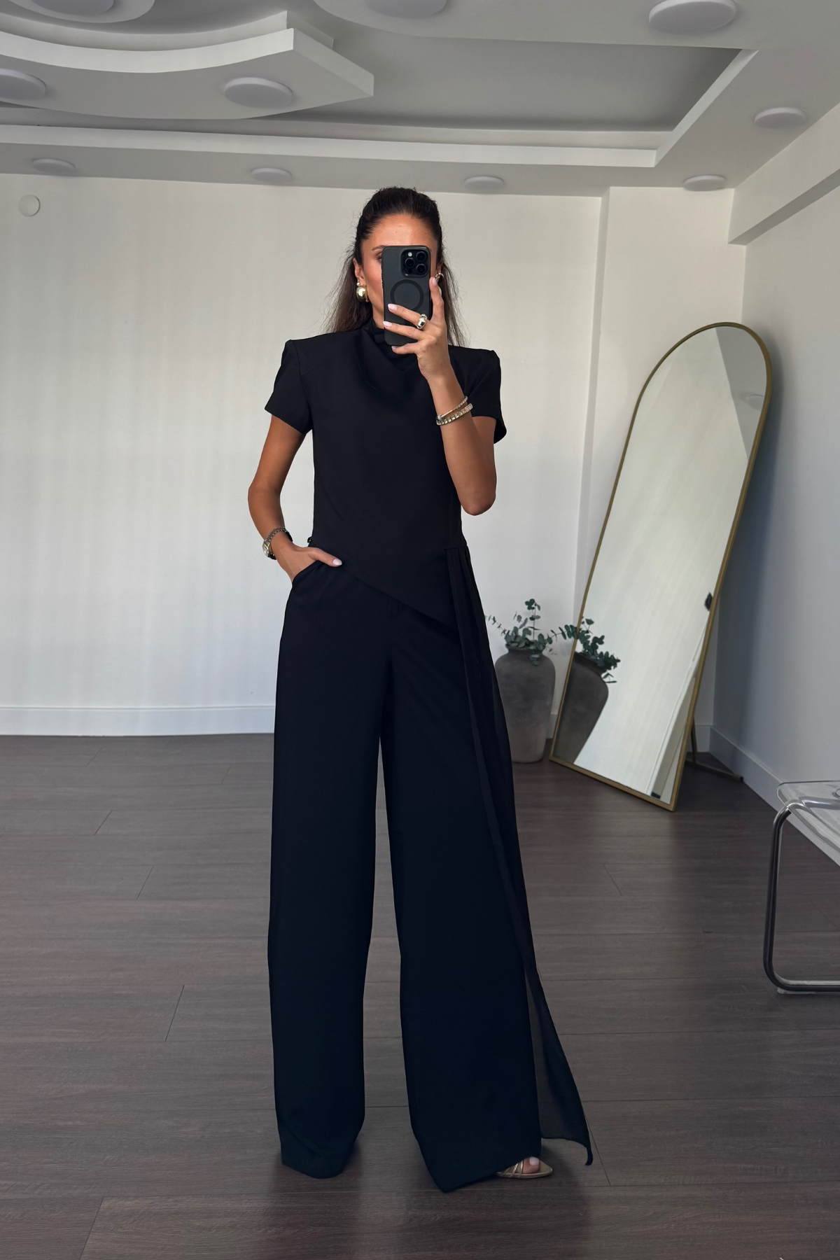 Tül Detaylı Bluz Pantolon Takım-Siyah