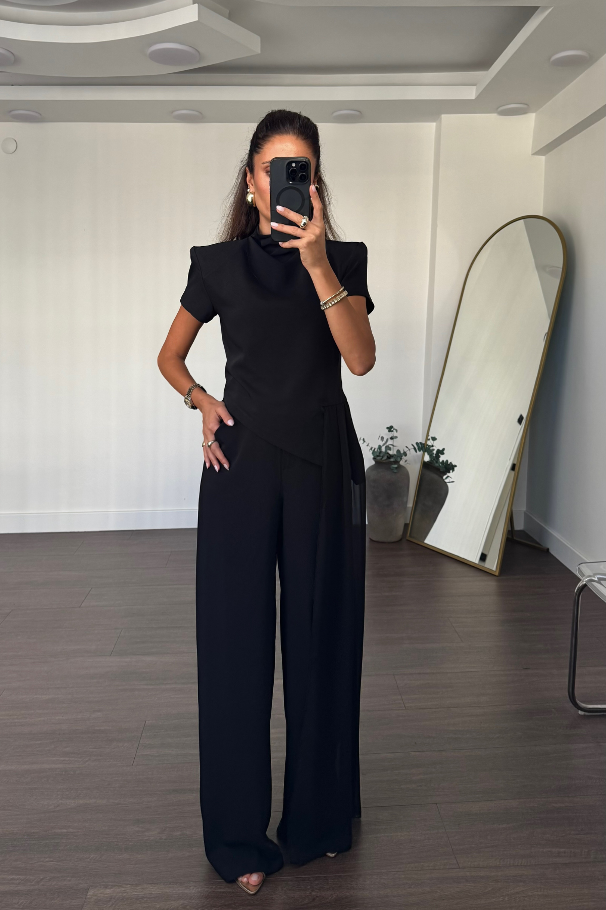Tül Detaylı Bluz Pantolon Takım-Siyah