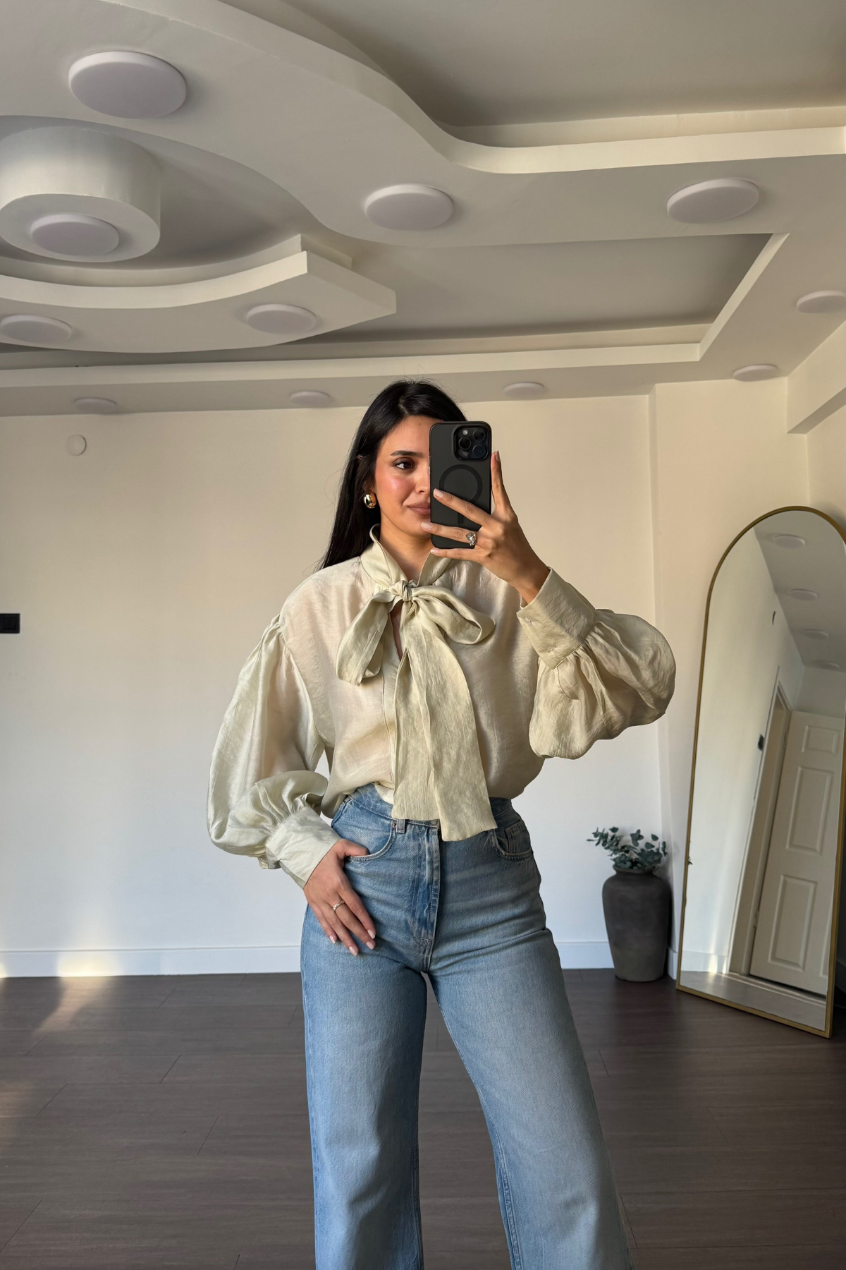Yakadan Bağlamalı Balon Kol Bluz-Mint Yeşil