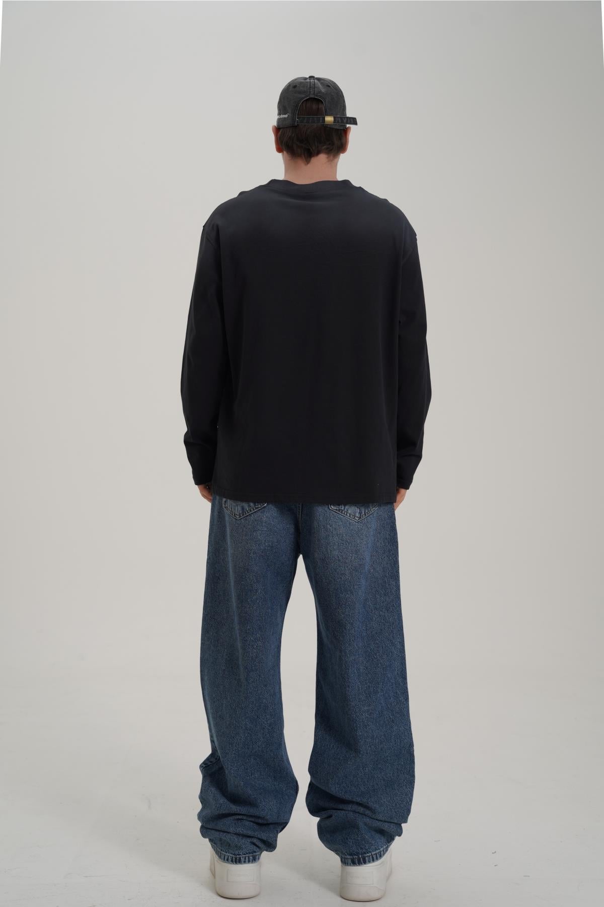 111 Baskılı Siyah Oversize Longsleeve CT01 26CK007
