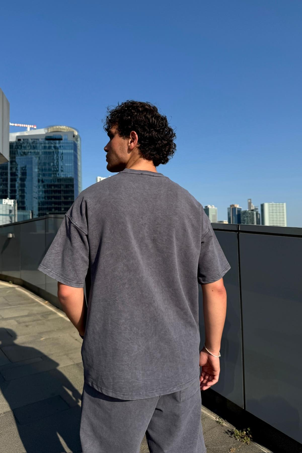 Acid Wash Füme Baskılı Oversize Tshirt JC01