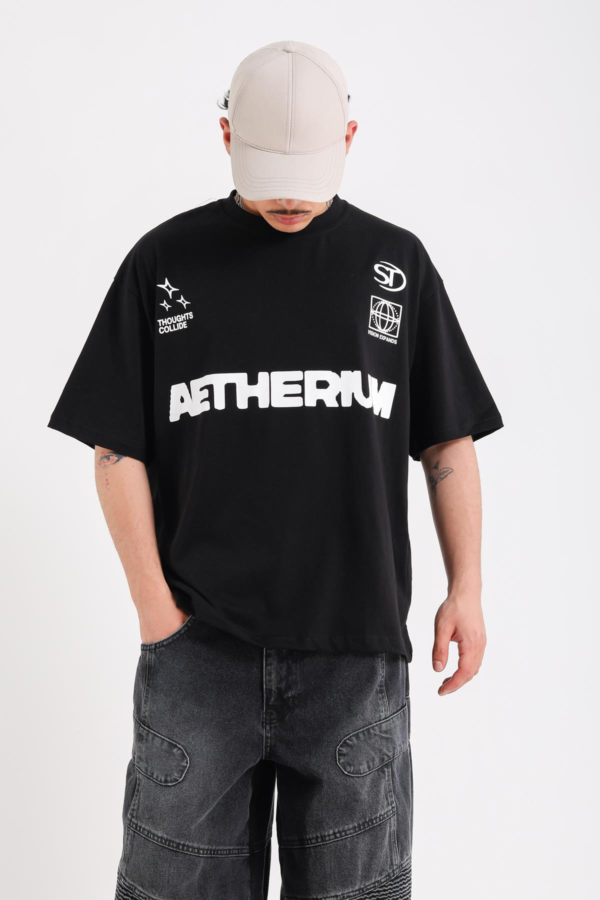 Aetherium Baskılı Siyah Oversize Tshirt