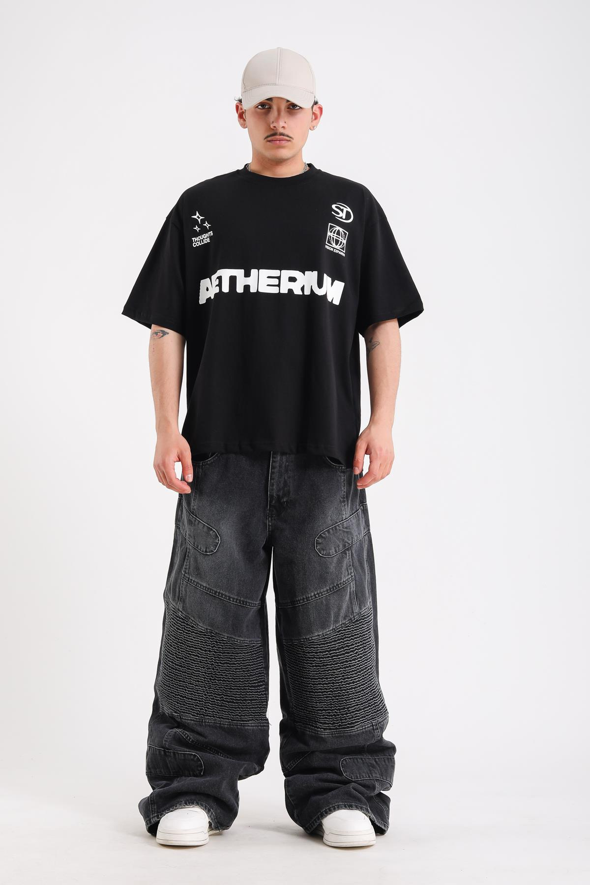 Aetherium Baskılı Siyah Oversize Tshirt