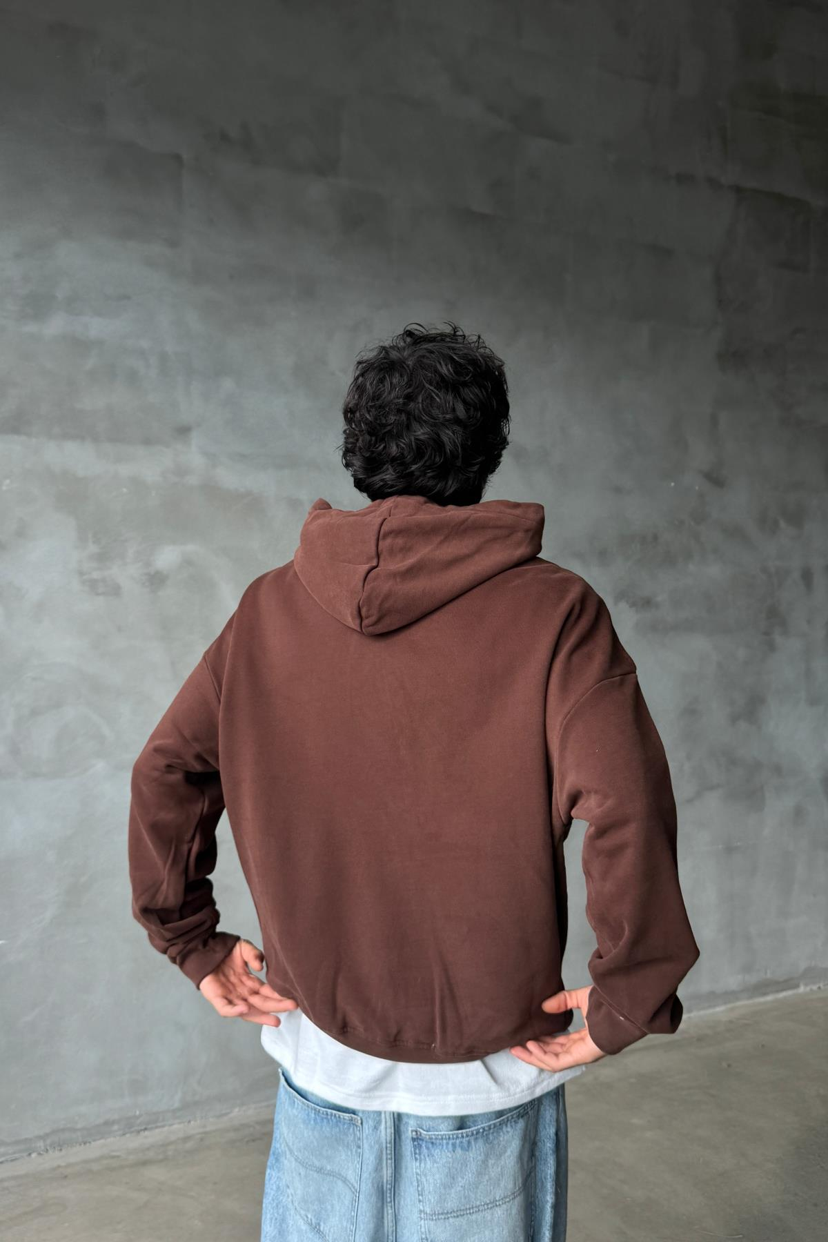 Ajobyola Baskılı Kahverengi Oversize Sweatshirt SR01