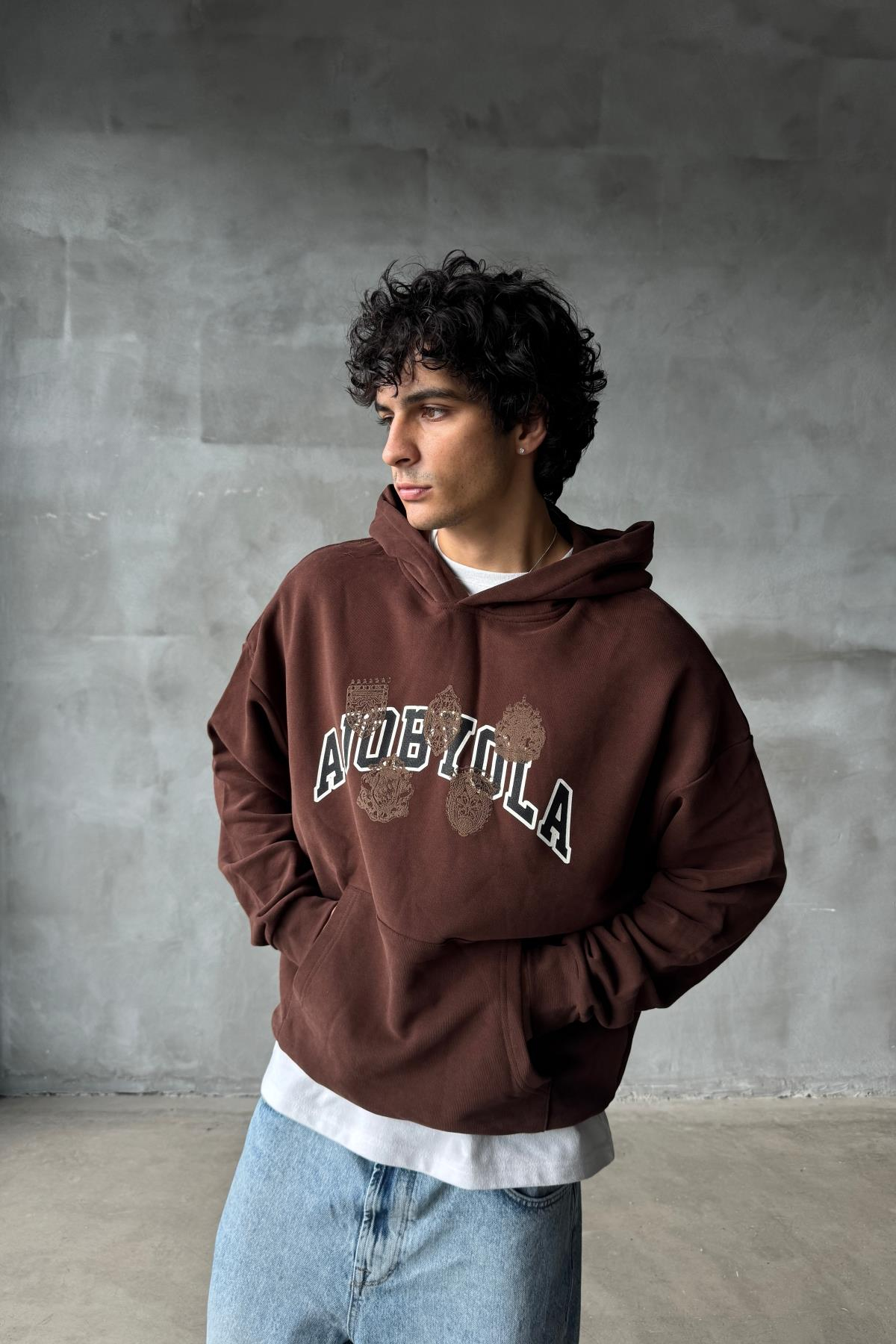Ajobyola Baskılı Kahverengi Oversize Sweatshirt SR01