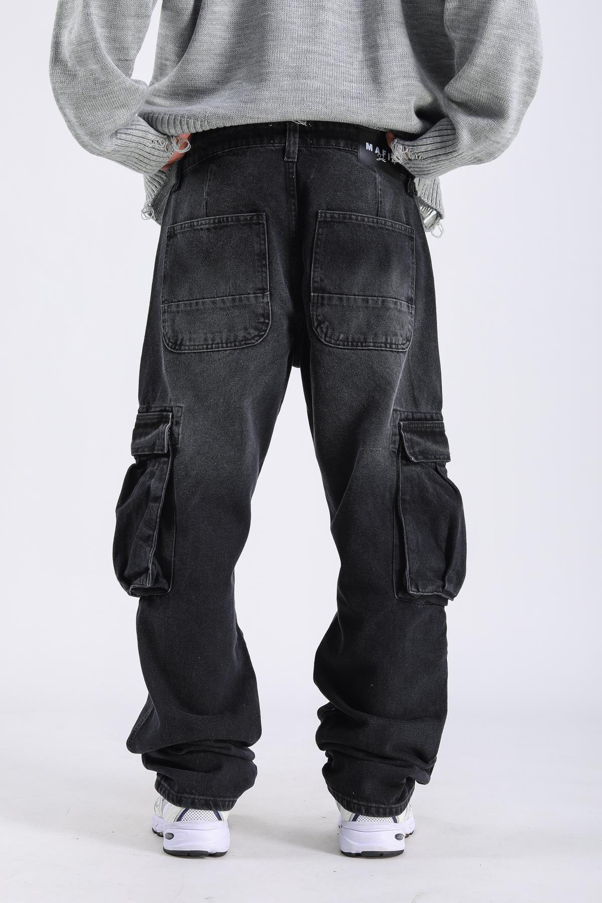 Baggy Cargo Jeans - Black P1095