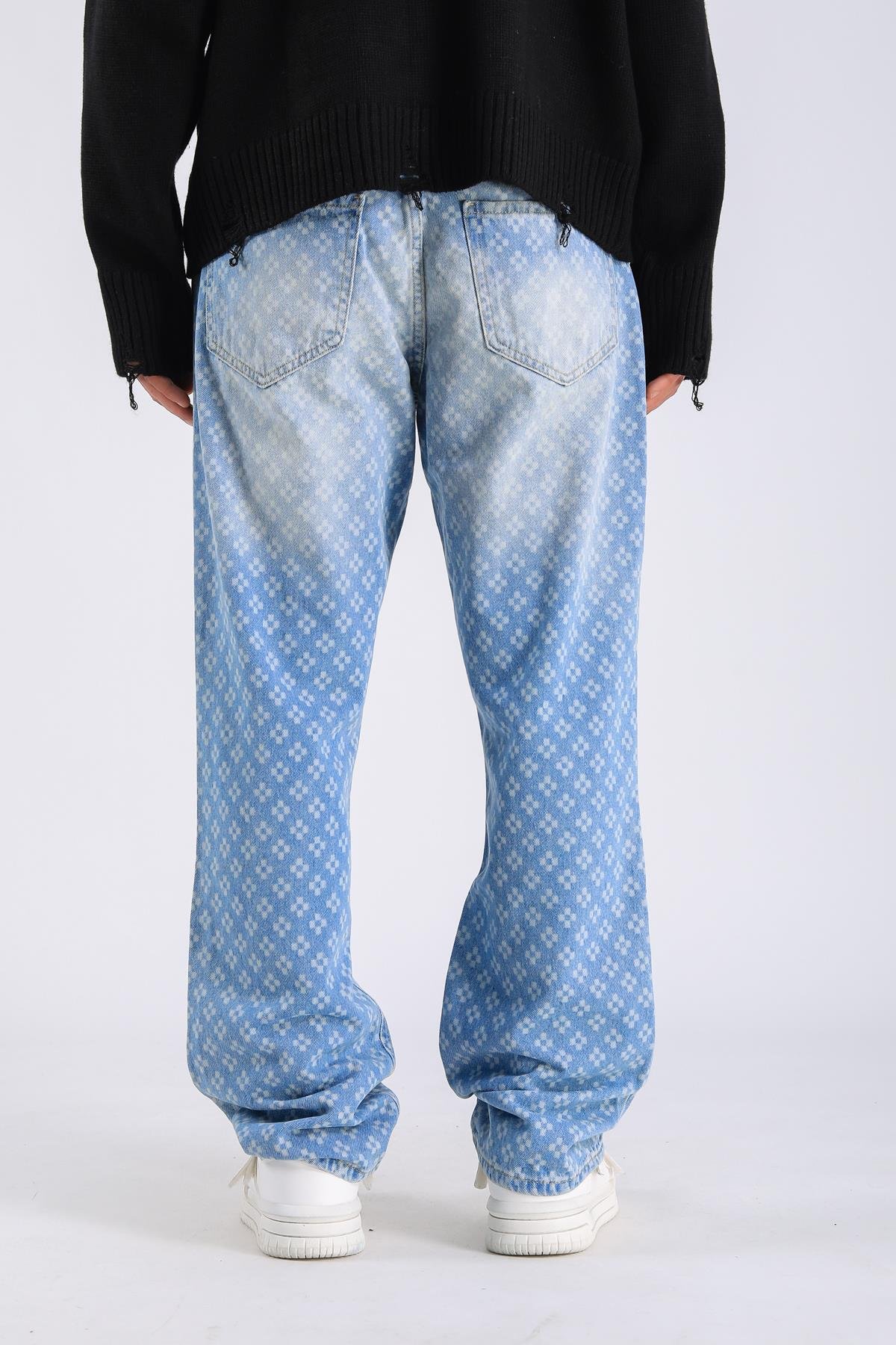 Baggy Embroidered Jean - Light blue P1077